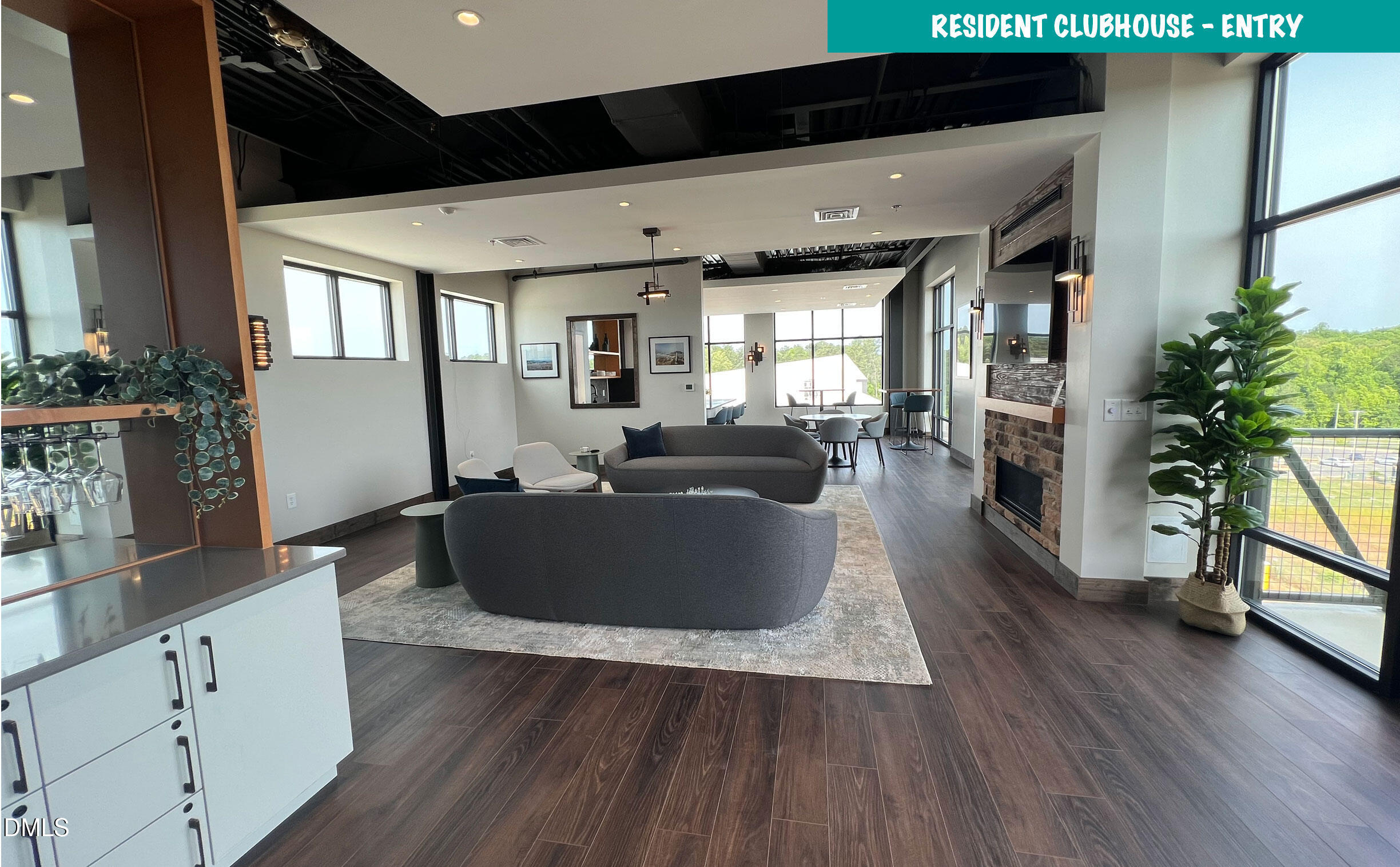 120 Mosaic Boulevard 301 Property Photo 39