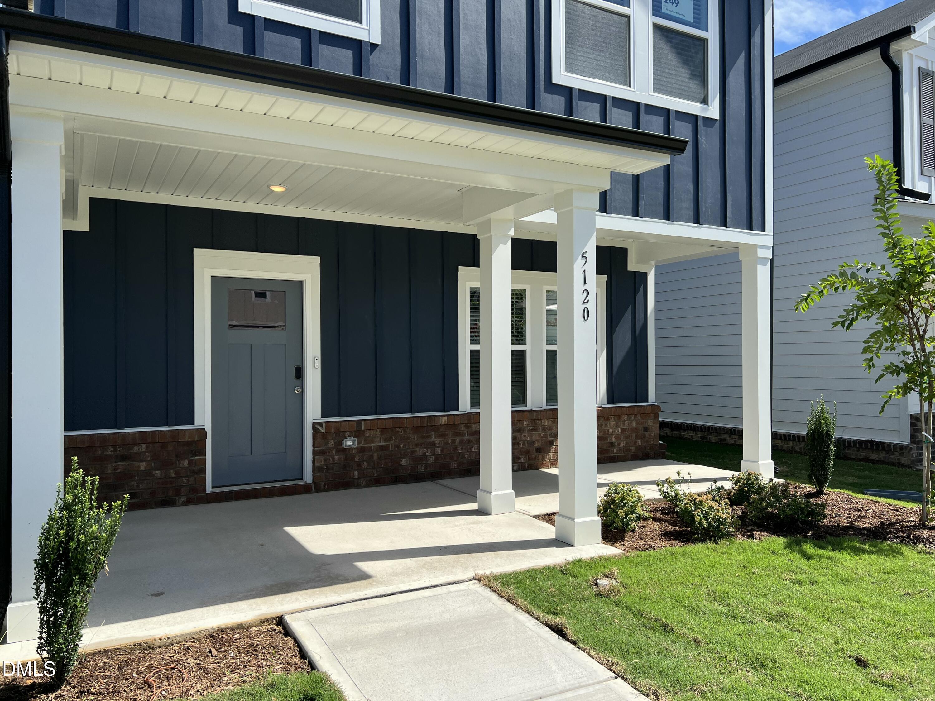 5120 Cardinal Ridge Way Property Photo 4
