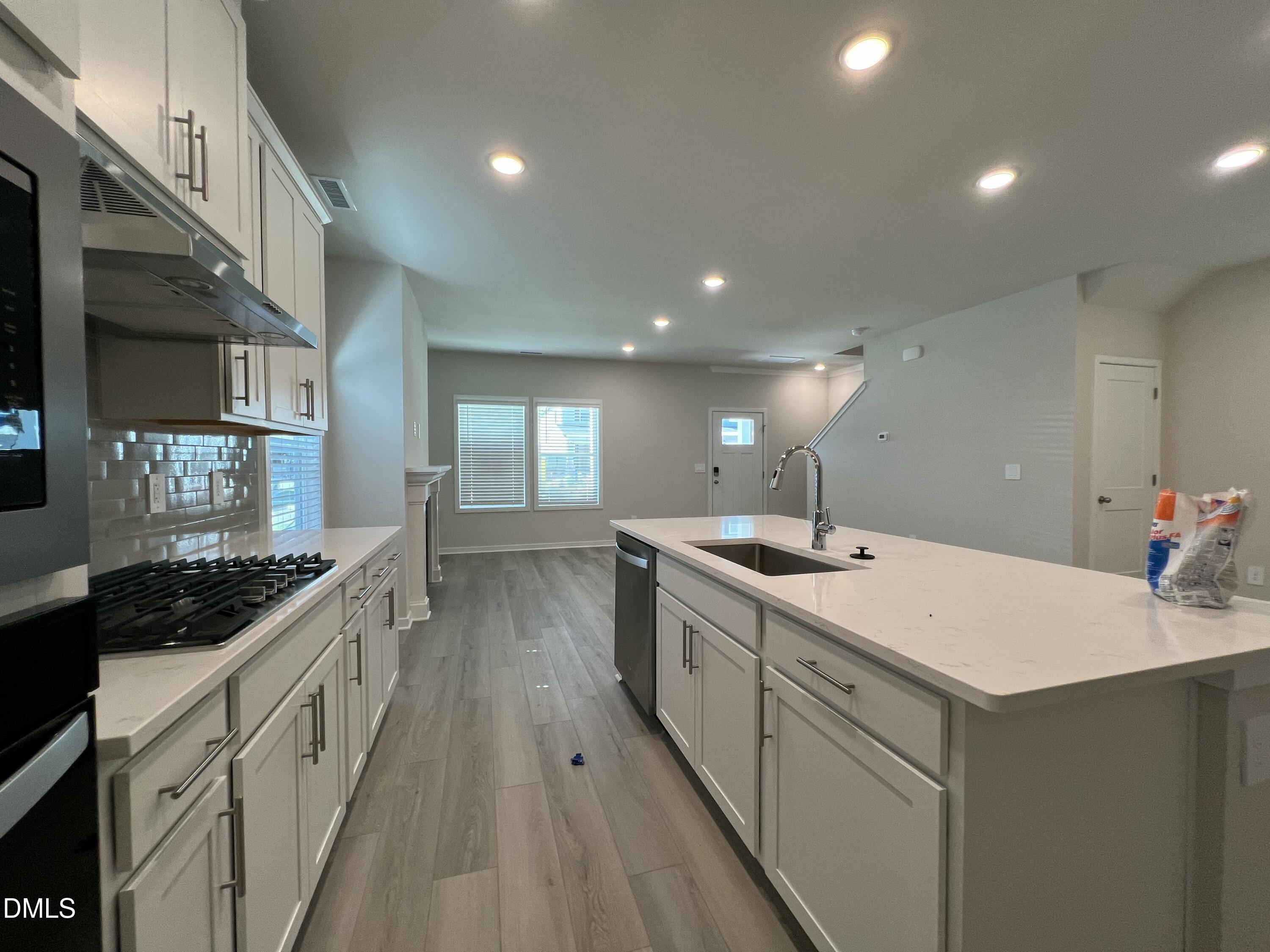 5120 Cardinal Ridge Way Property Photo 8