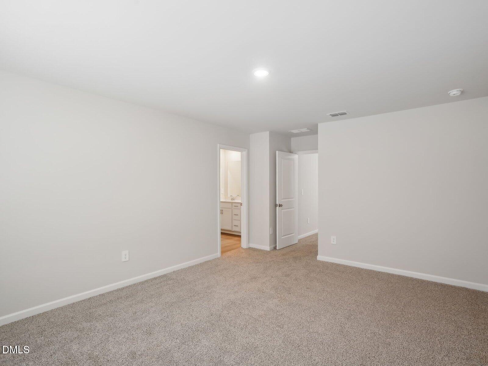 5120 Cardinal Ridge Way Property Photo 14