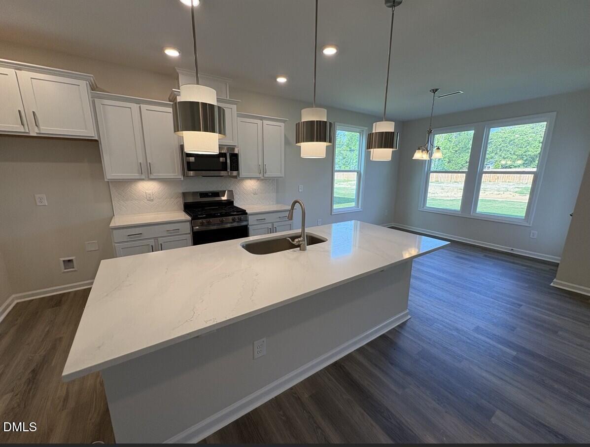 120 Railcar Way Property Photo 6
