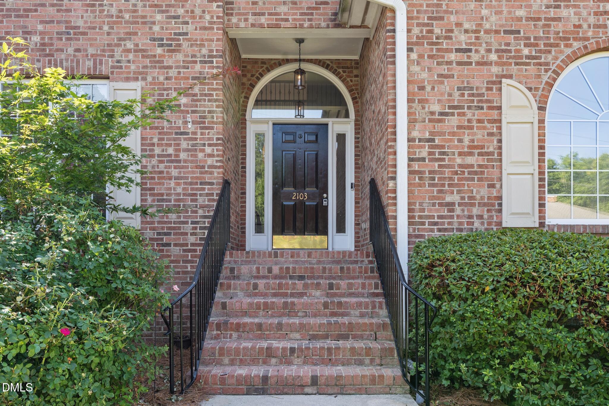 2103 W Marilyn Circle Property Photo 10