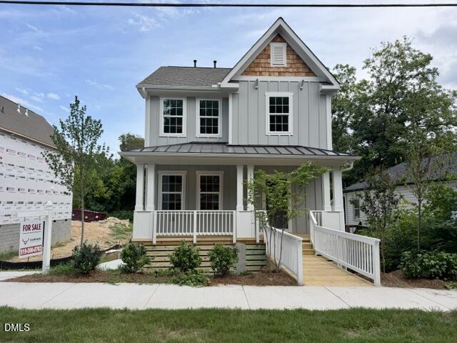 1122 Berkeley Street Property Photo 1