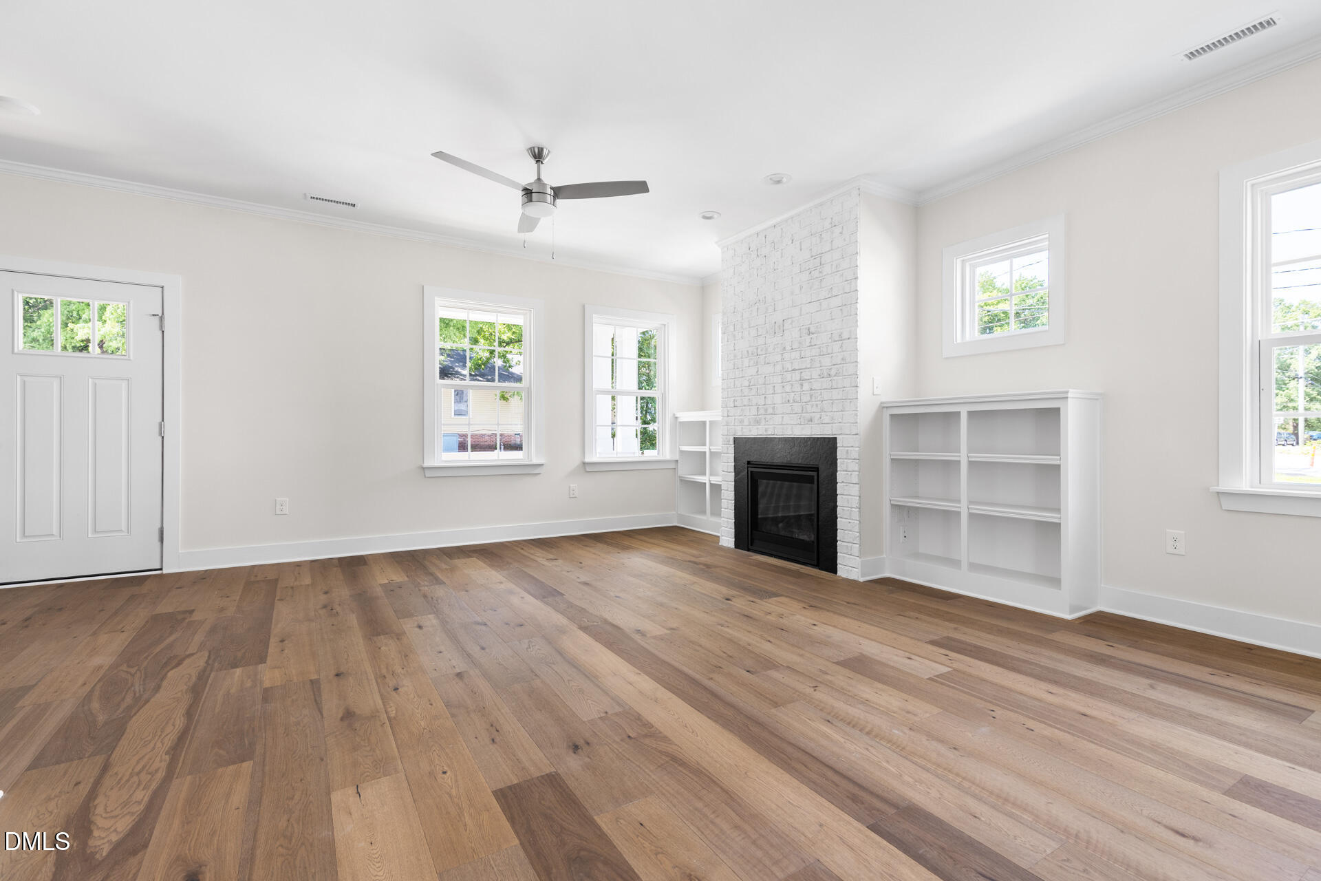 1122 Berkeley Street Property Photo 7