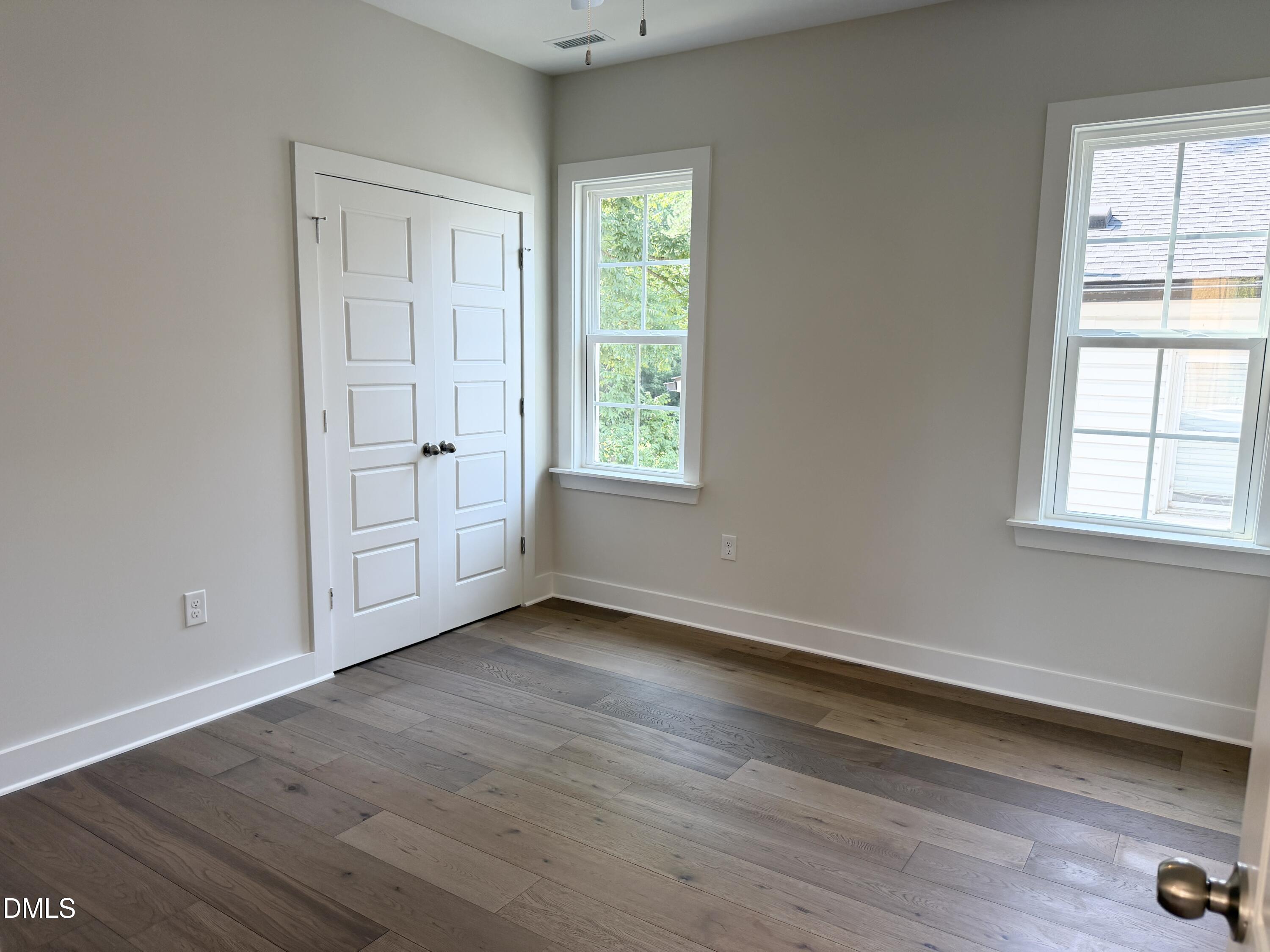1122 Berkeley Street Property Photo 14