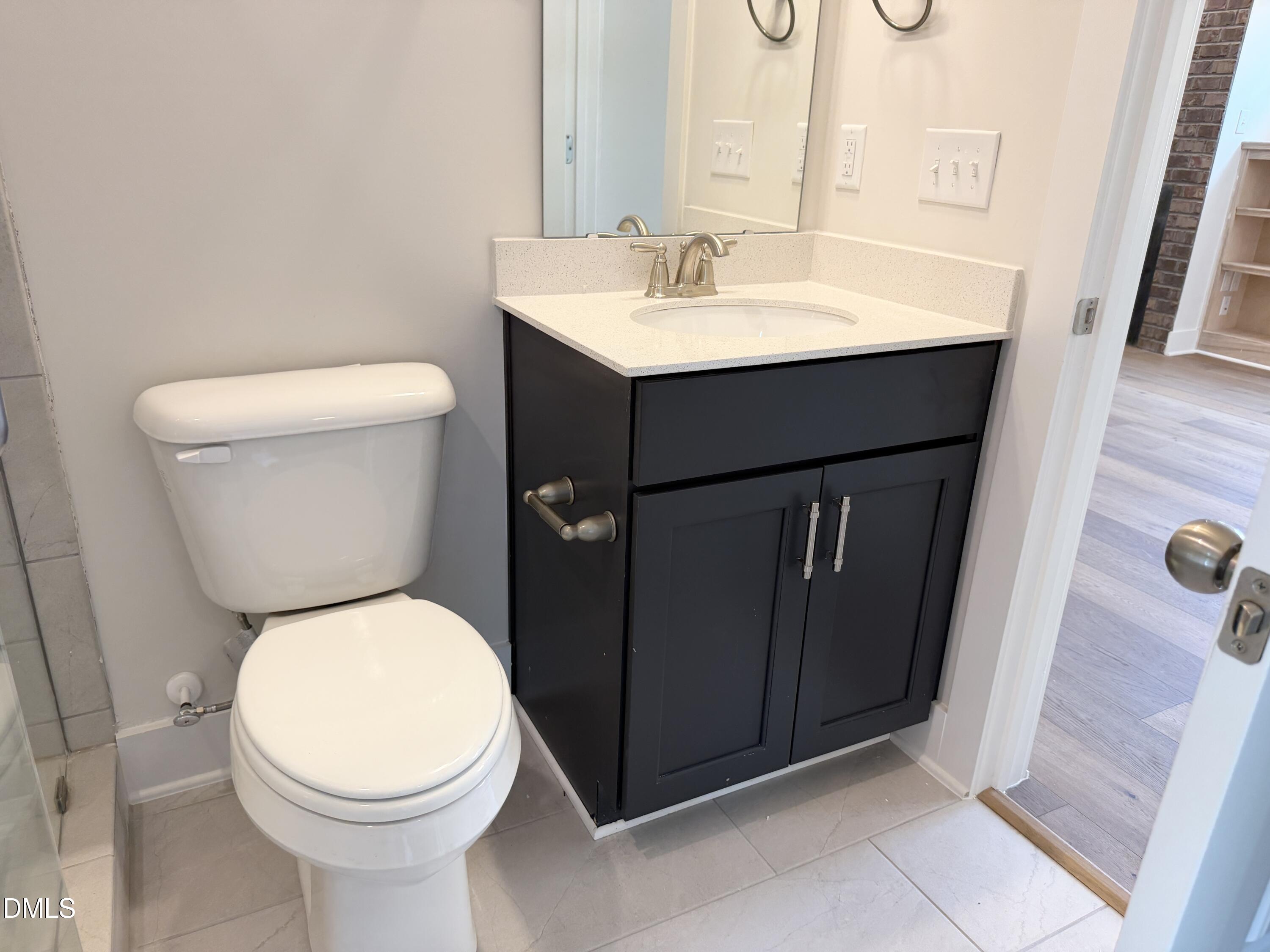 1122 Berkeley Street Property Photo 16