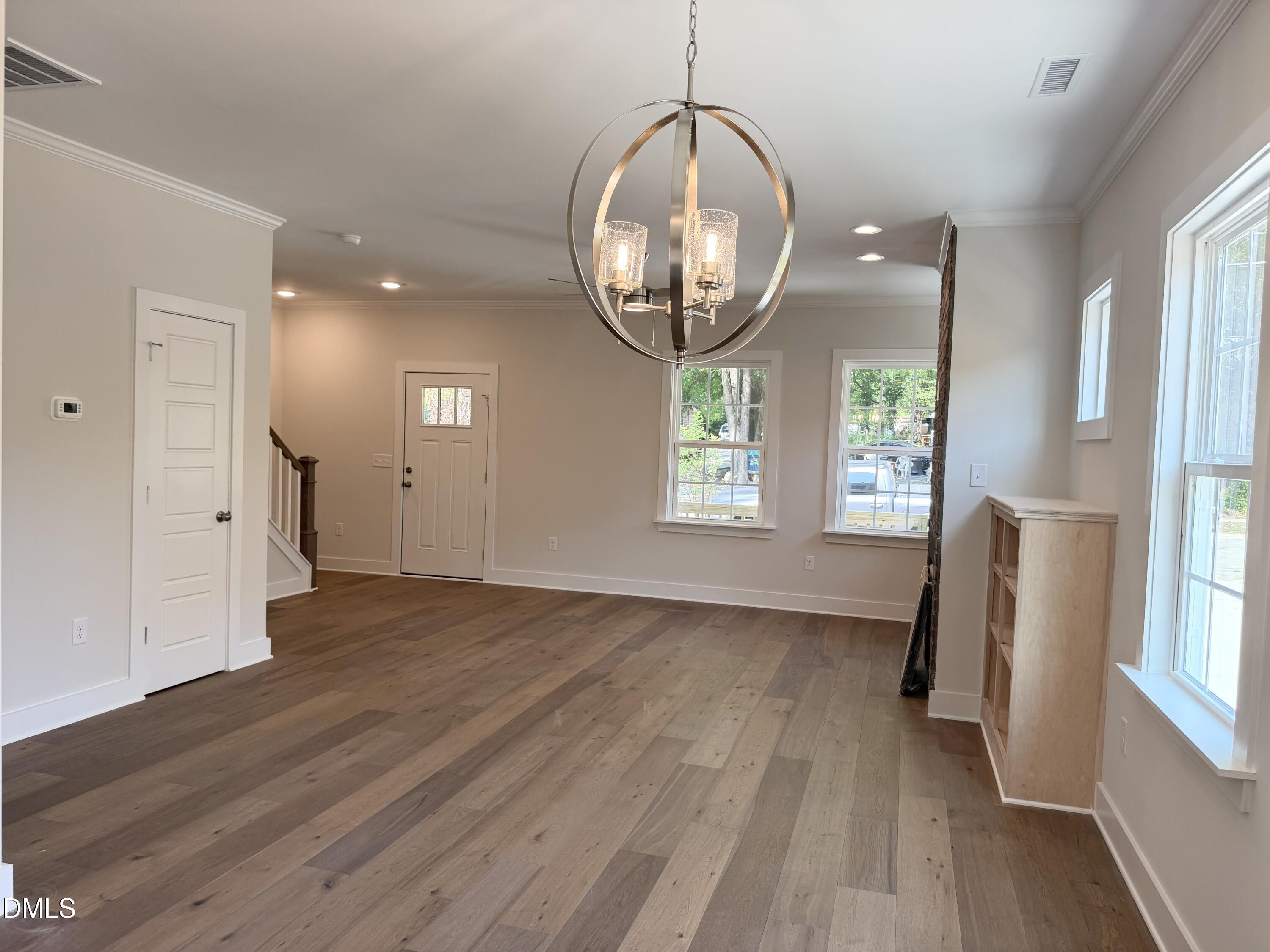 1122 Berkeley Street Property Photo 17