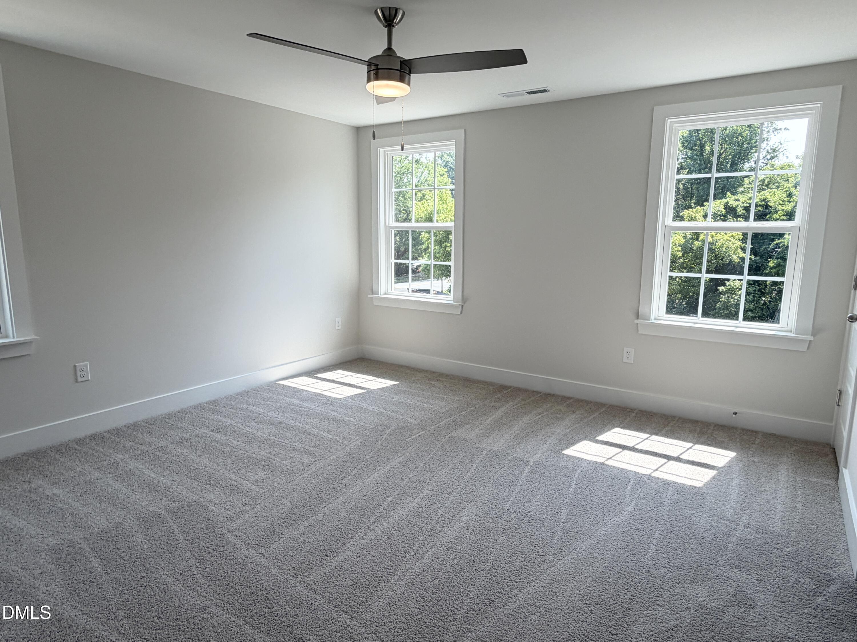 1122 Berkeley Street Property Photo 22