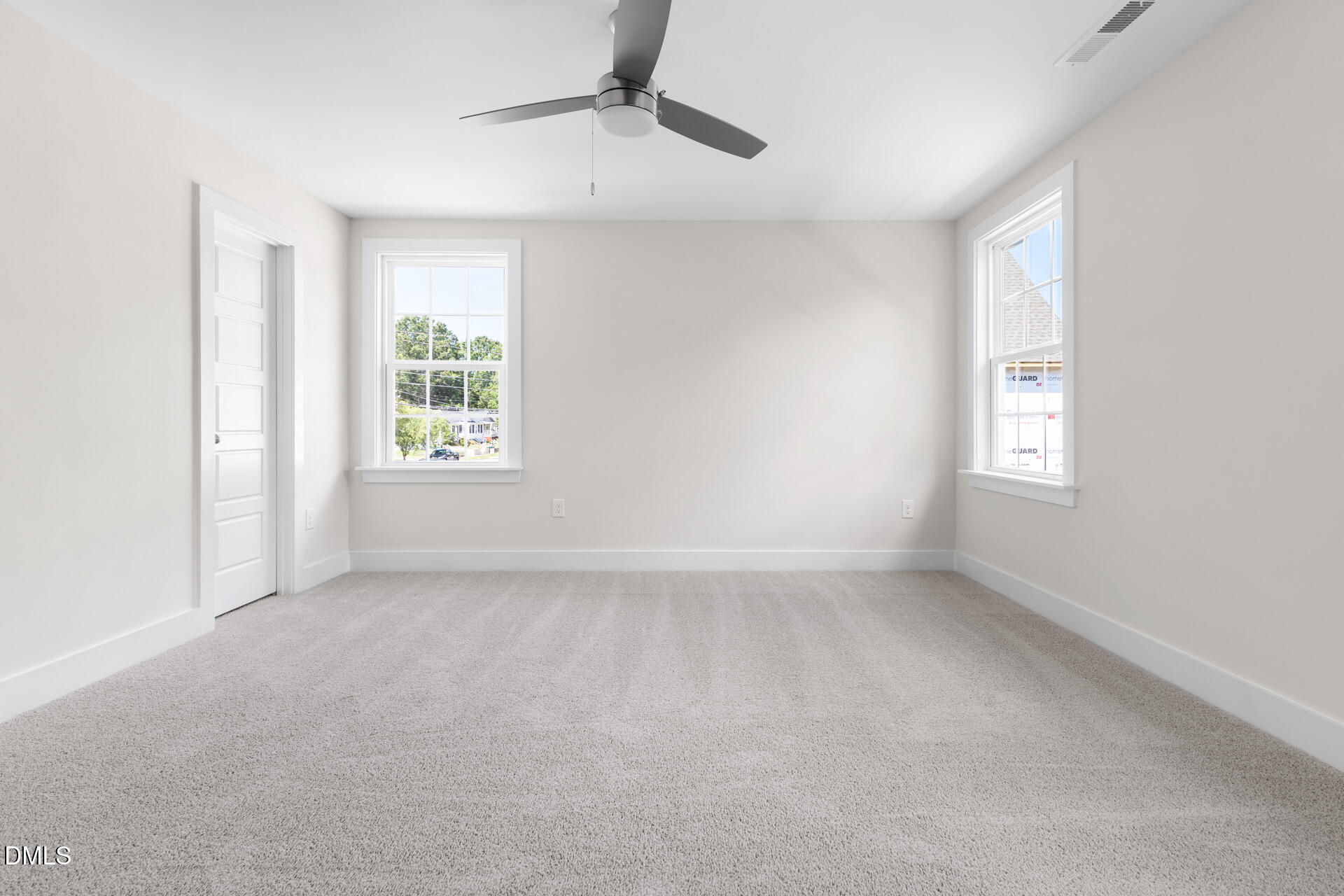 1122 Berkeley Street Property Photo 23