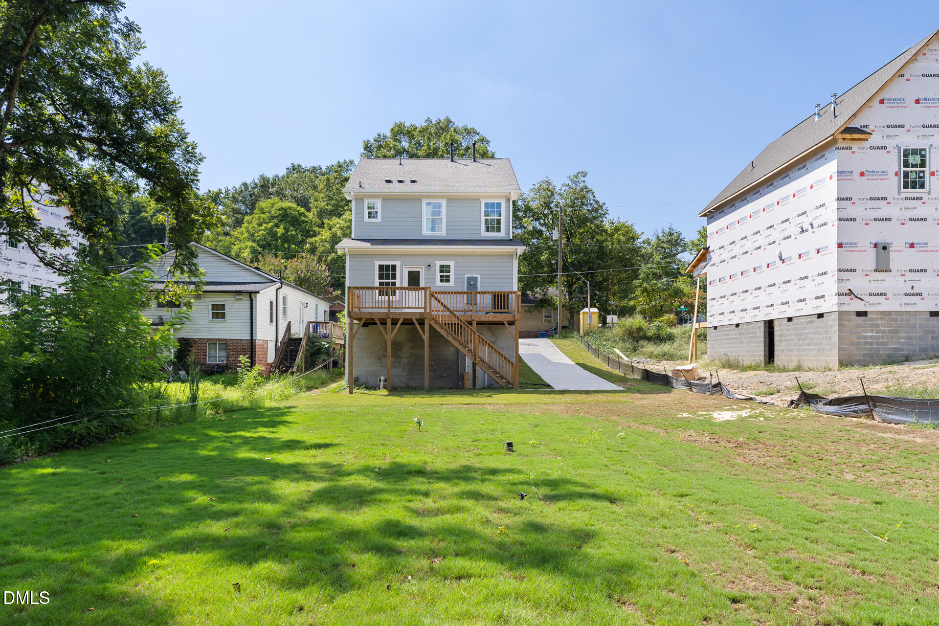 1122 Berkeley Street Property Photo 35