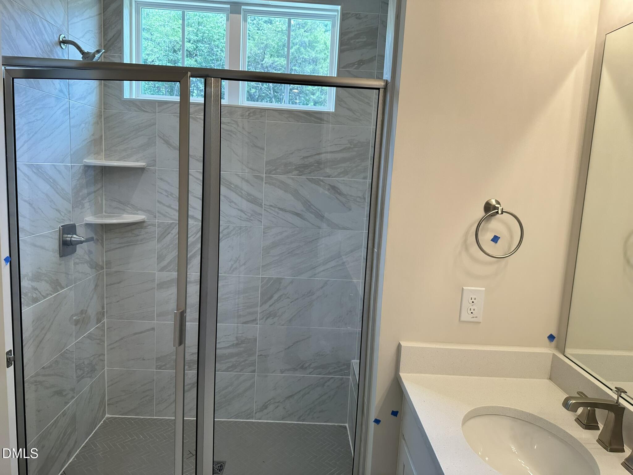 202 Solaire Alley Property Photo 17