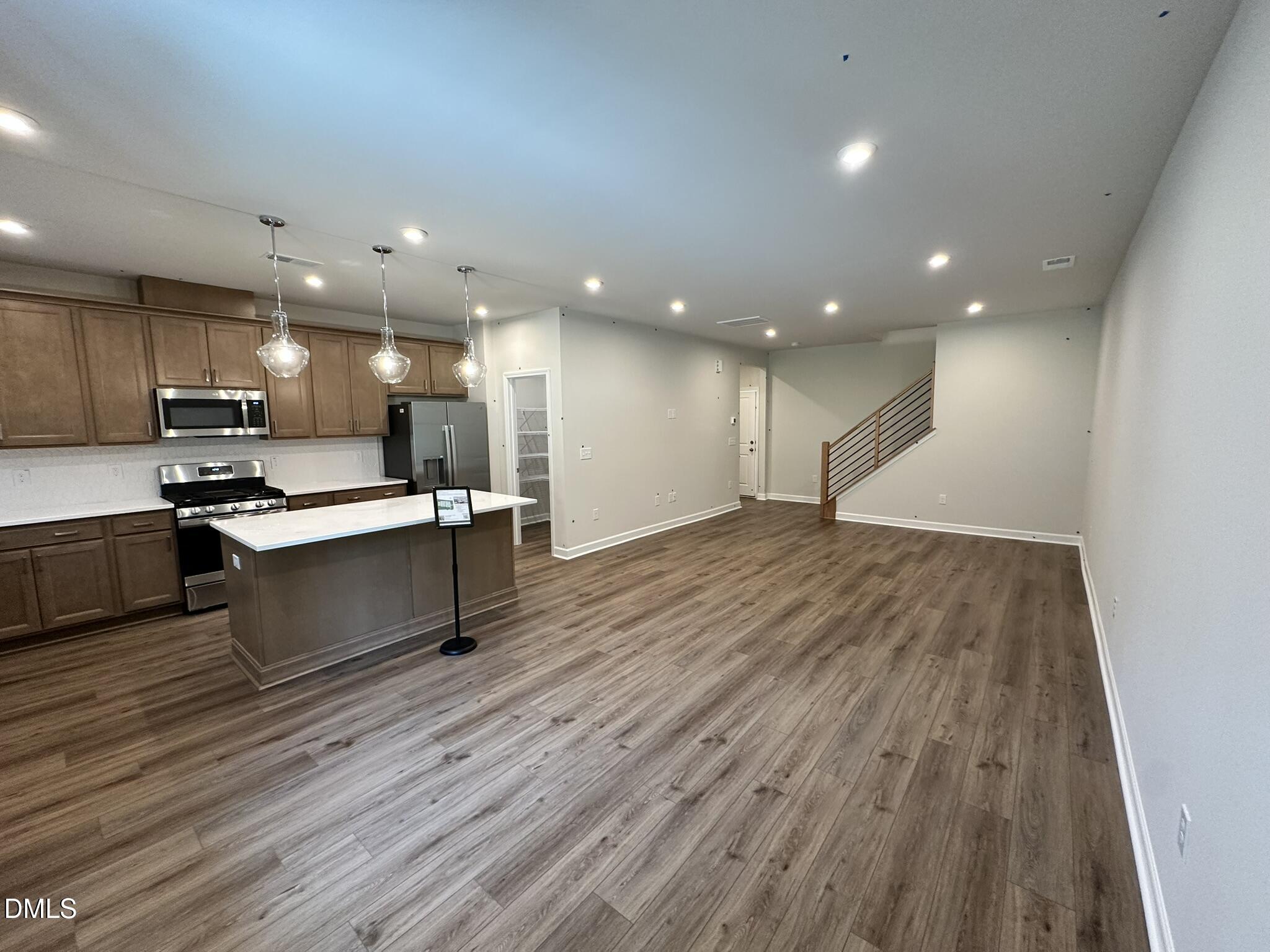 202 Solaire Alley Property Photo 3