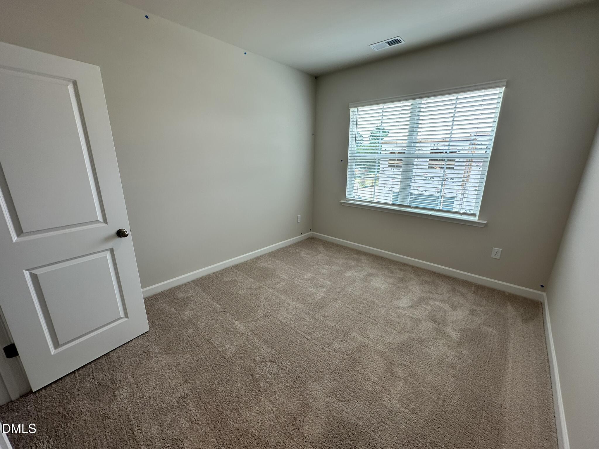 202 Solaire Alley Property Photo 9