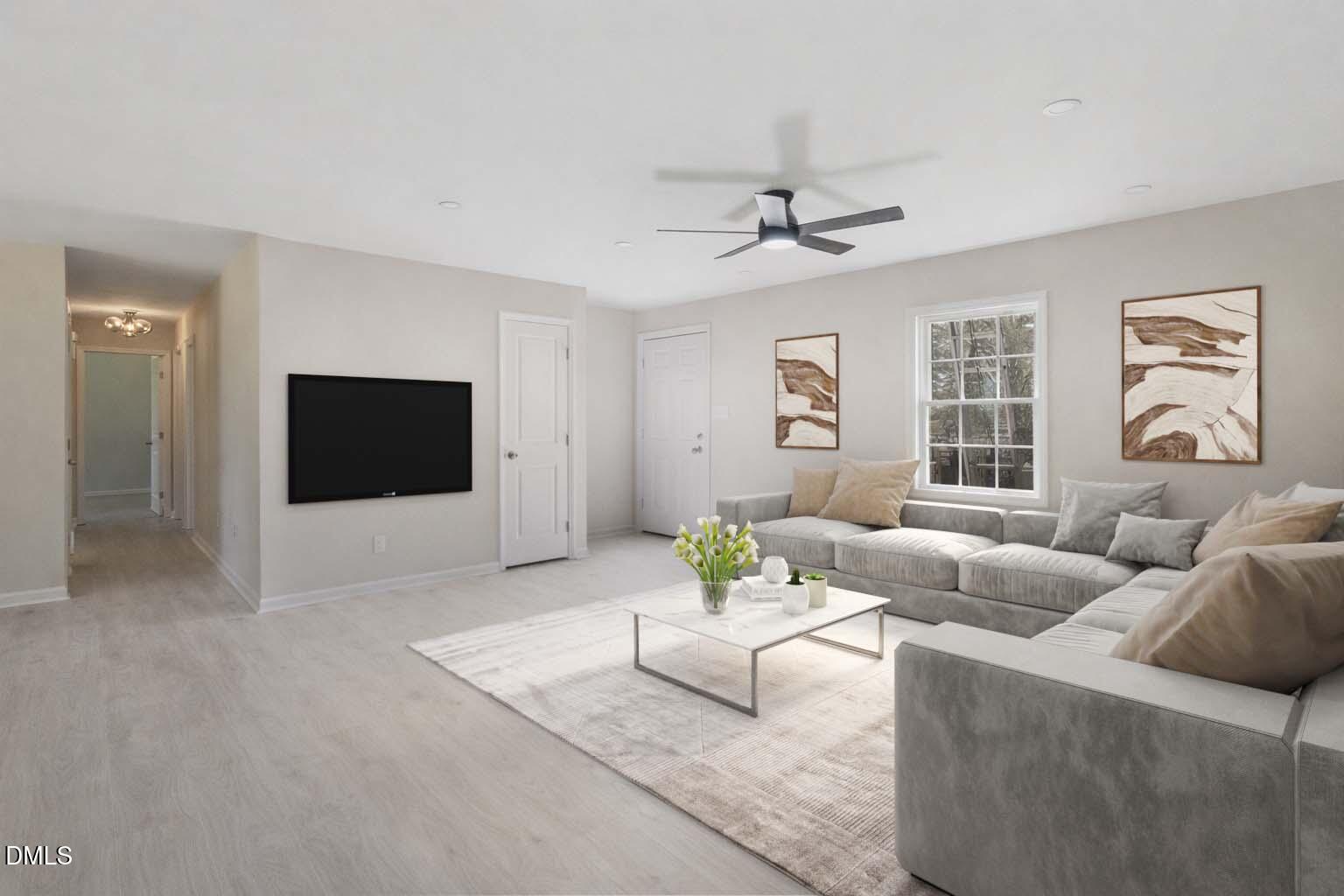 8 Bair Circle Property Photo 5