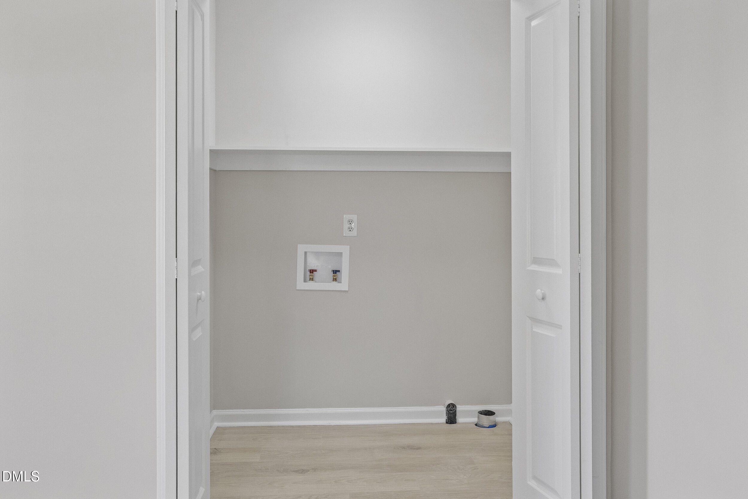 8 Bair Circle Property Photo 15