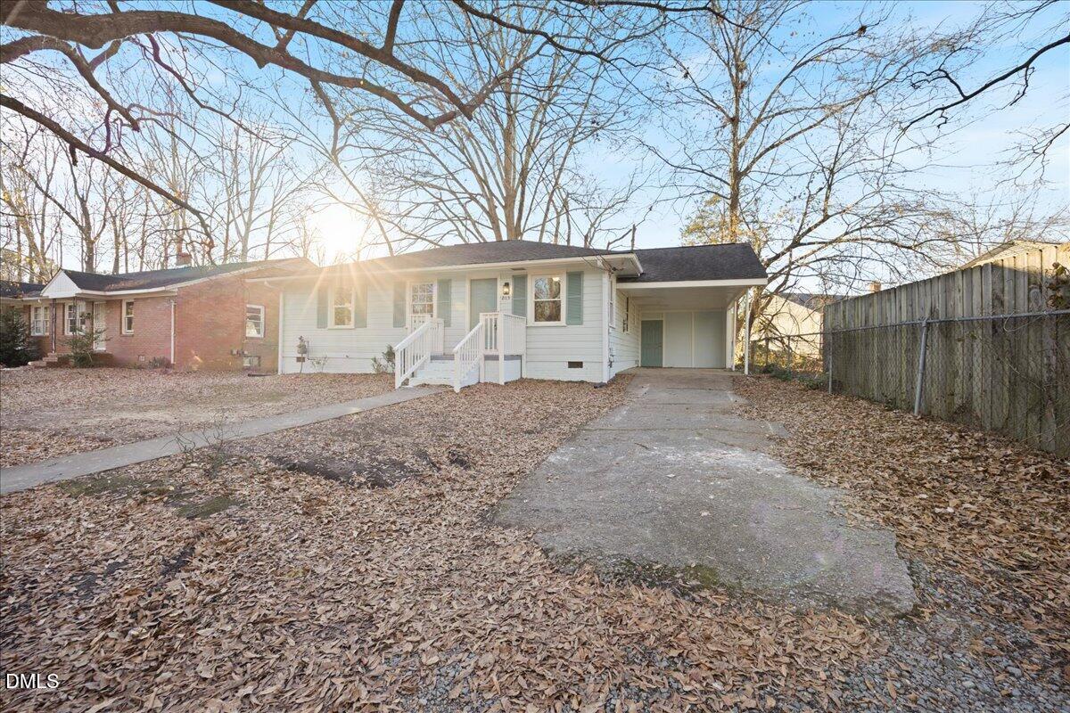2115 Glendale Avenue Property Photo 2