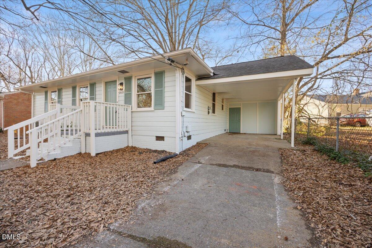 2115 Glendale Avenue Property Photo 3