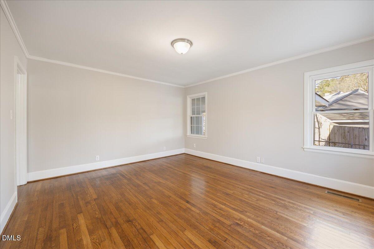 2115 Glendale Avenue Property Photo 5