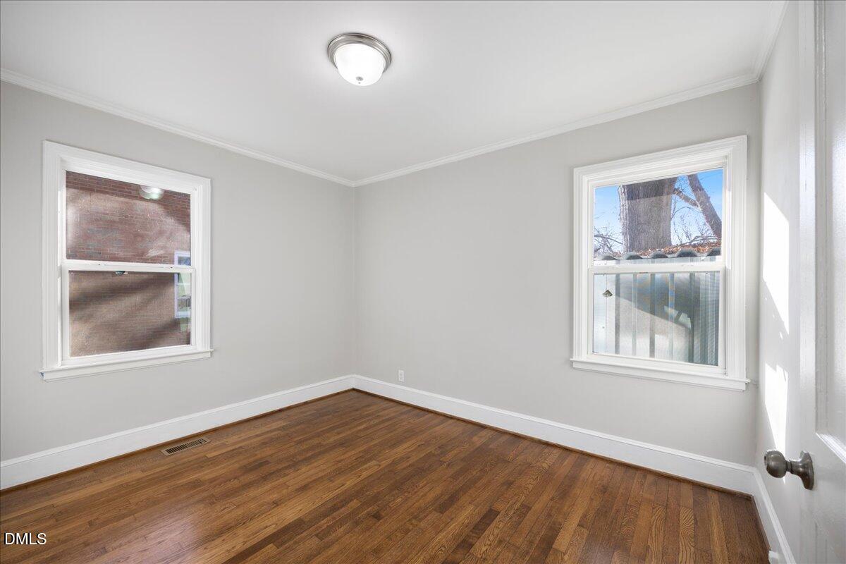 2115 Glendale Avenue Property Photo 15