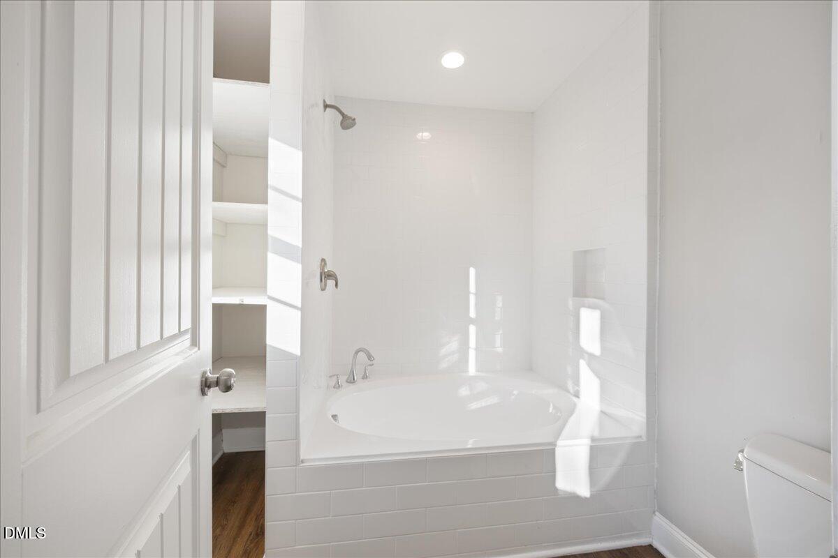 2115 Glendale Avenue Property Photo 21