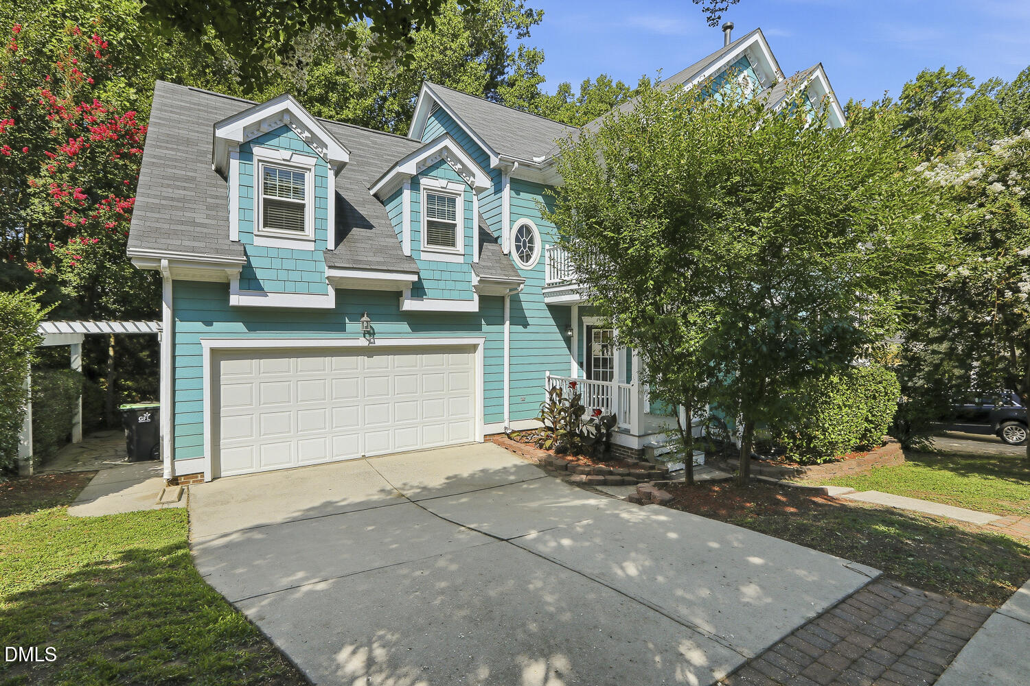 1748 Town Home Drive Property Photo 3