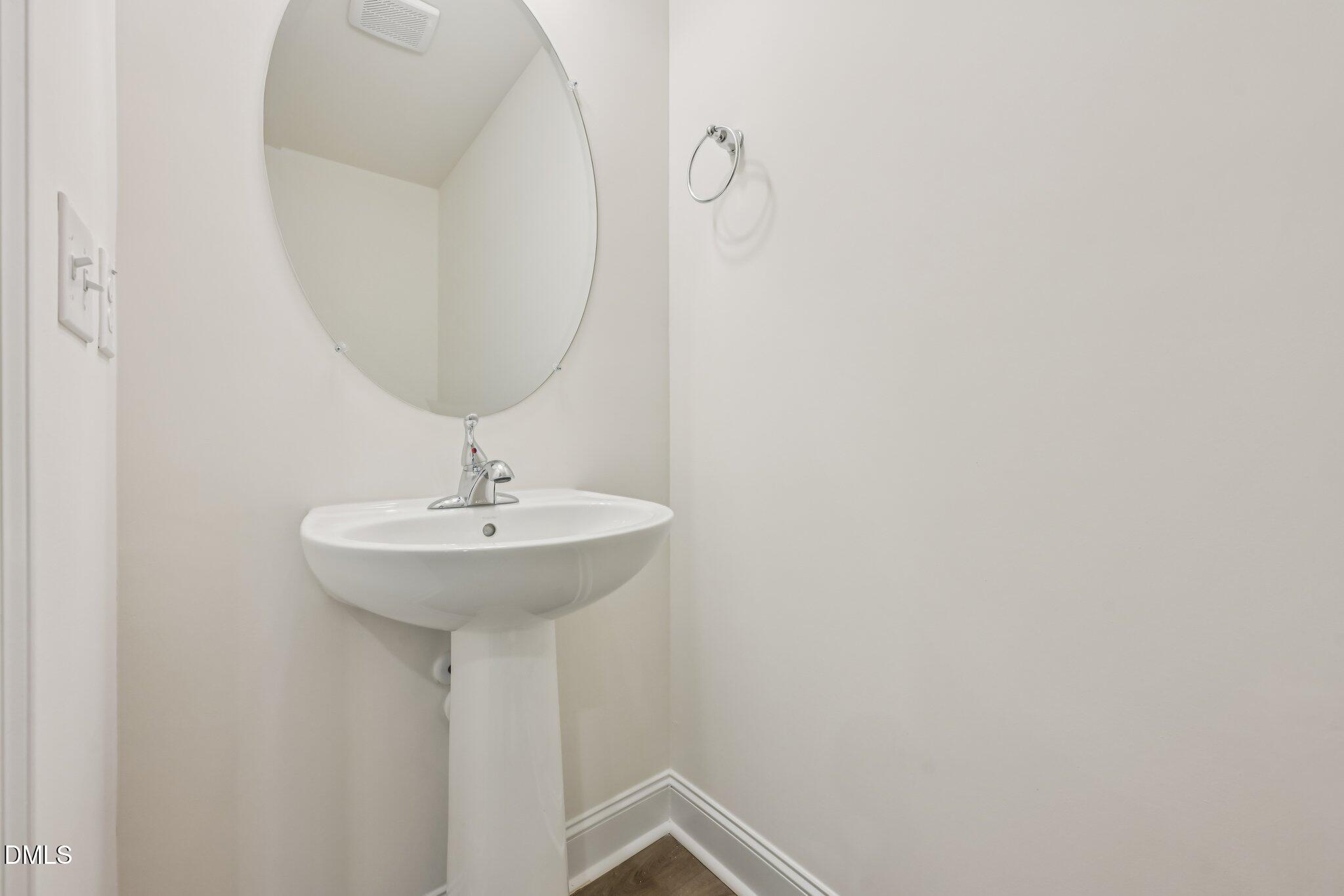 1345 Hammond Drive Property Photo 29