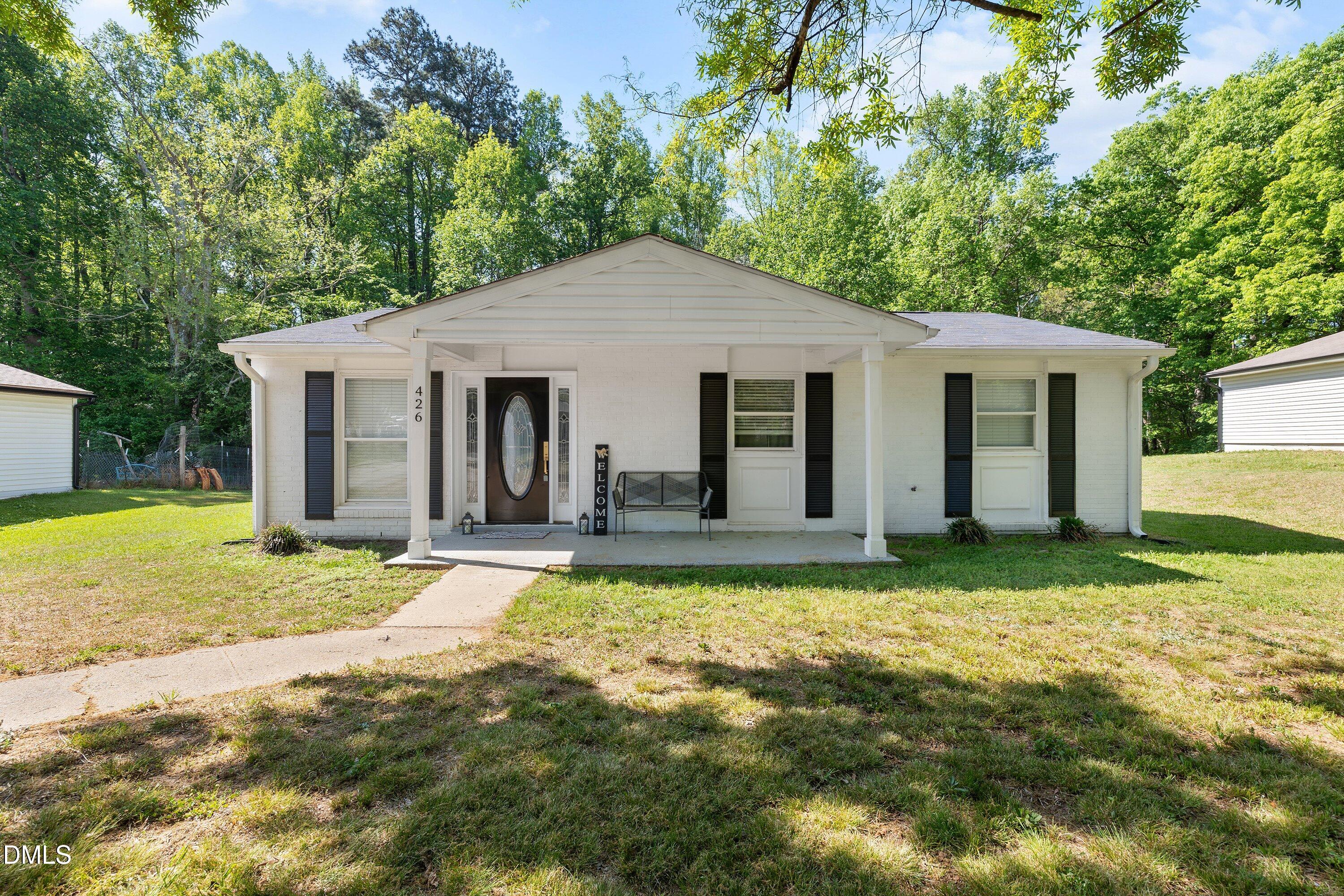 426 Walton Street Property Photo 1