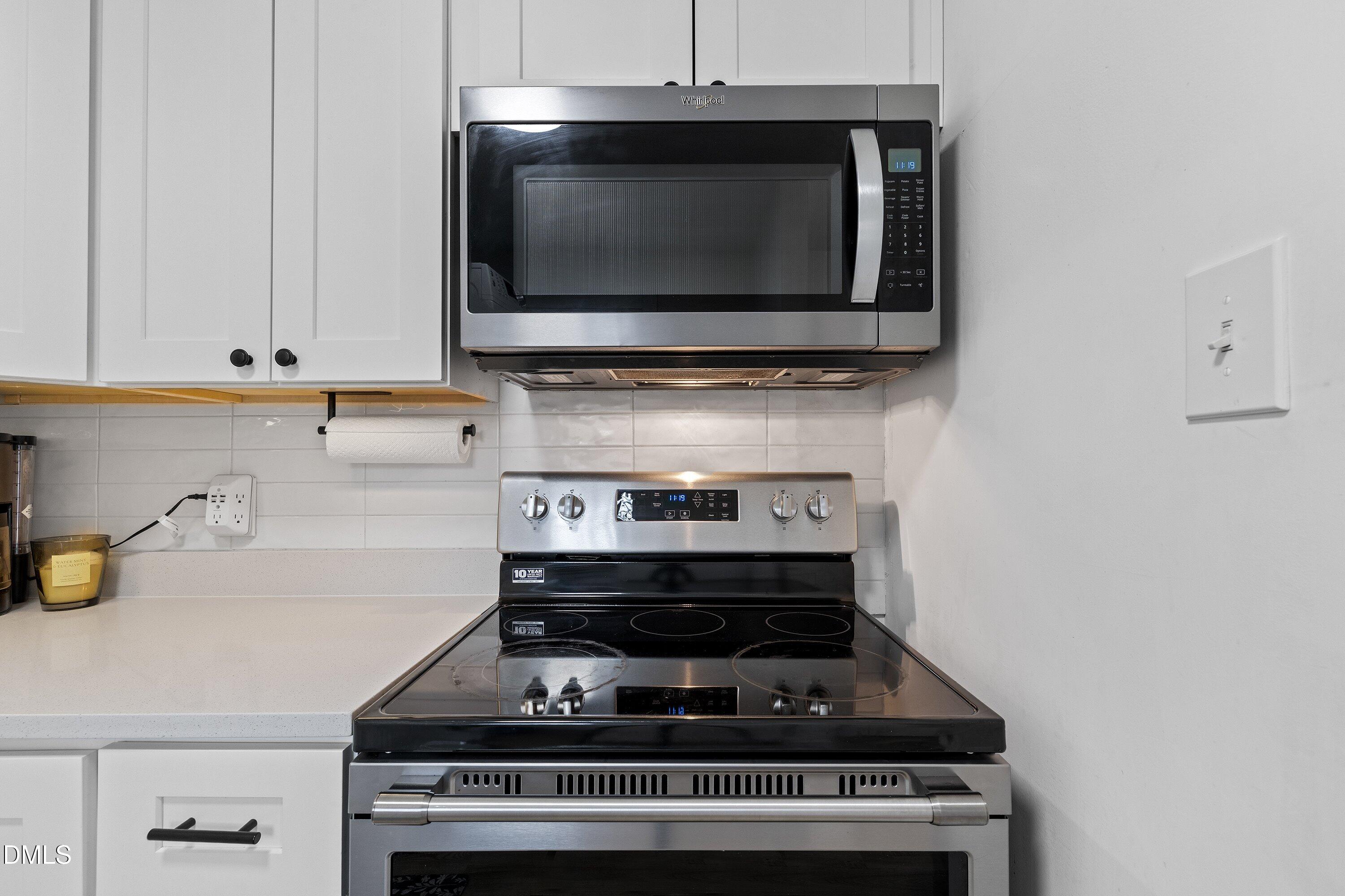 426 Walton Street Property Photo 16