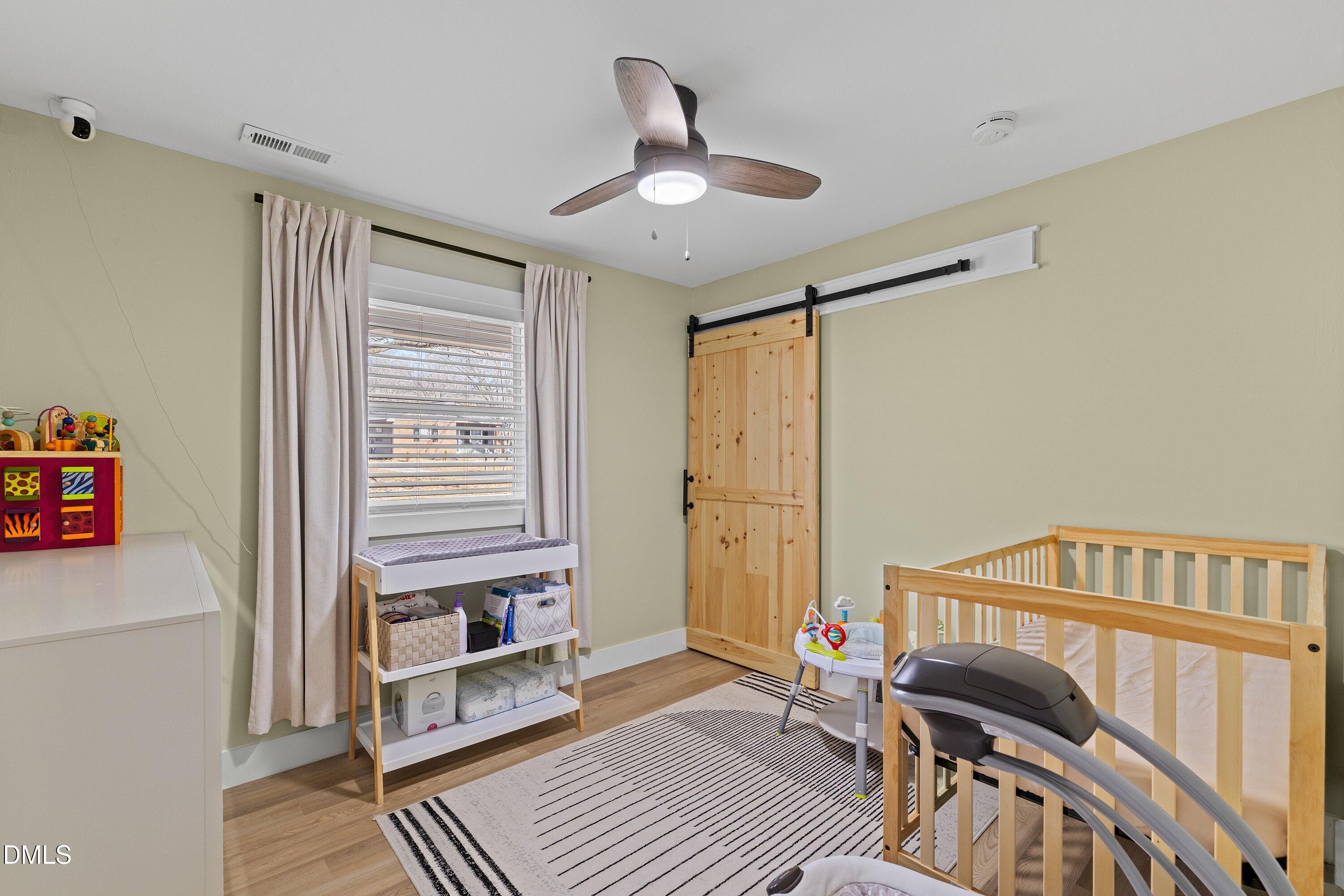 426 Walton Street Property Photo 37