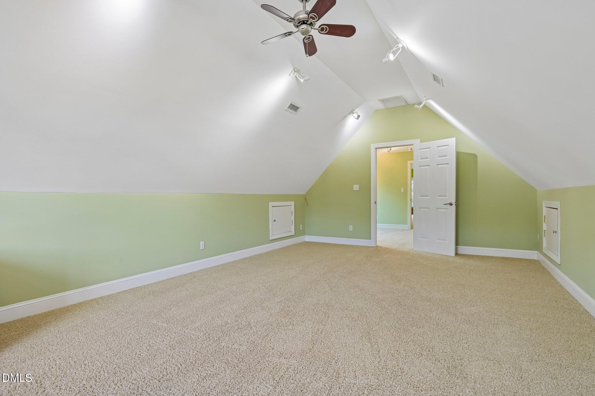 275 Hogans Valley Way Property Photo 49