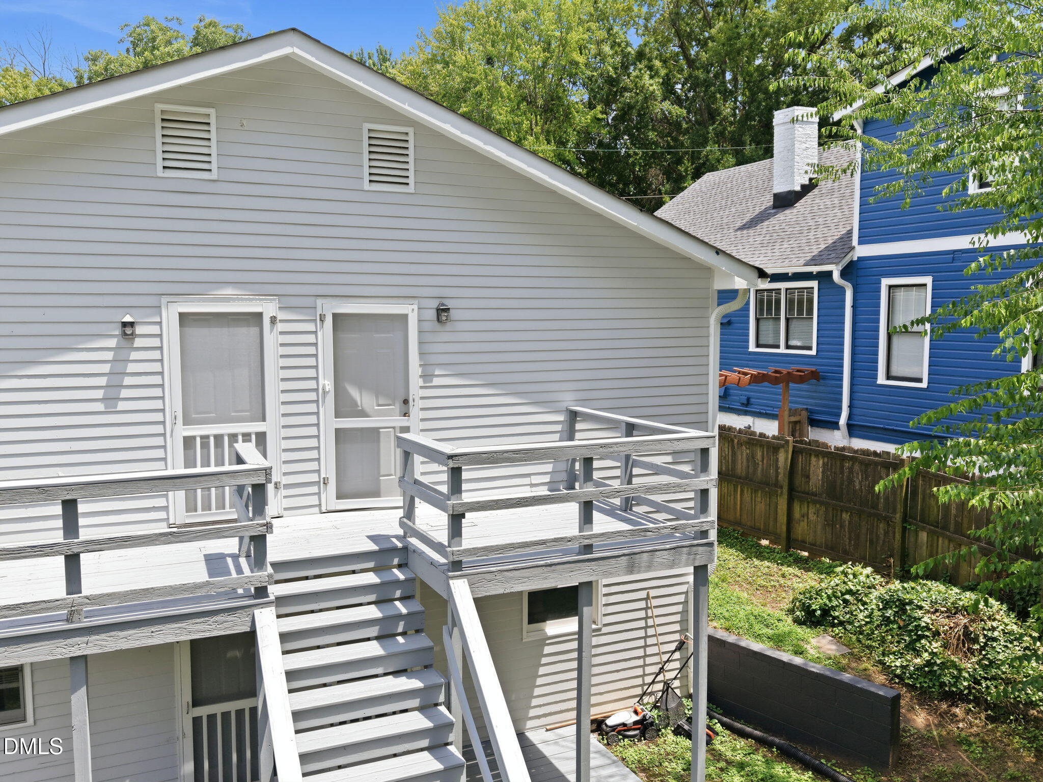 1305 Filmore Street Property Photo 7