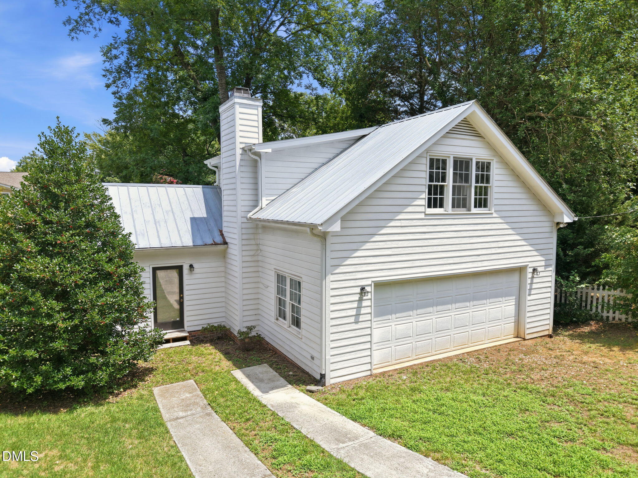 1305 Filmore Street Property Photo 10