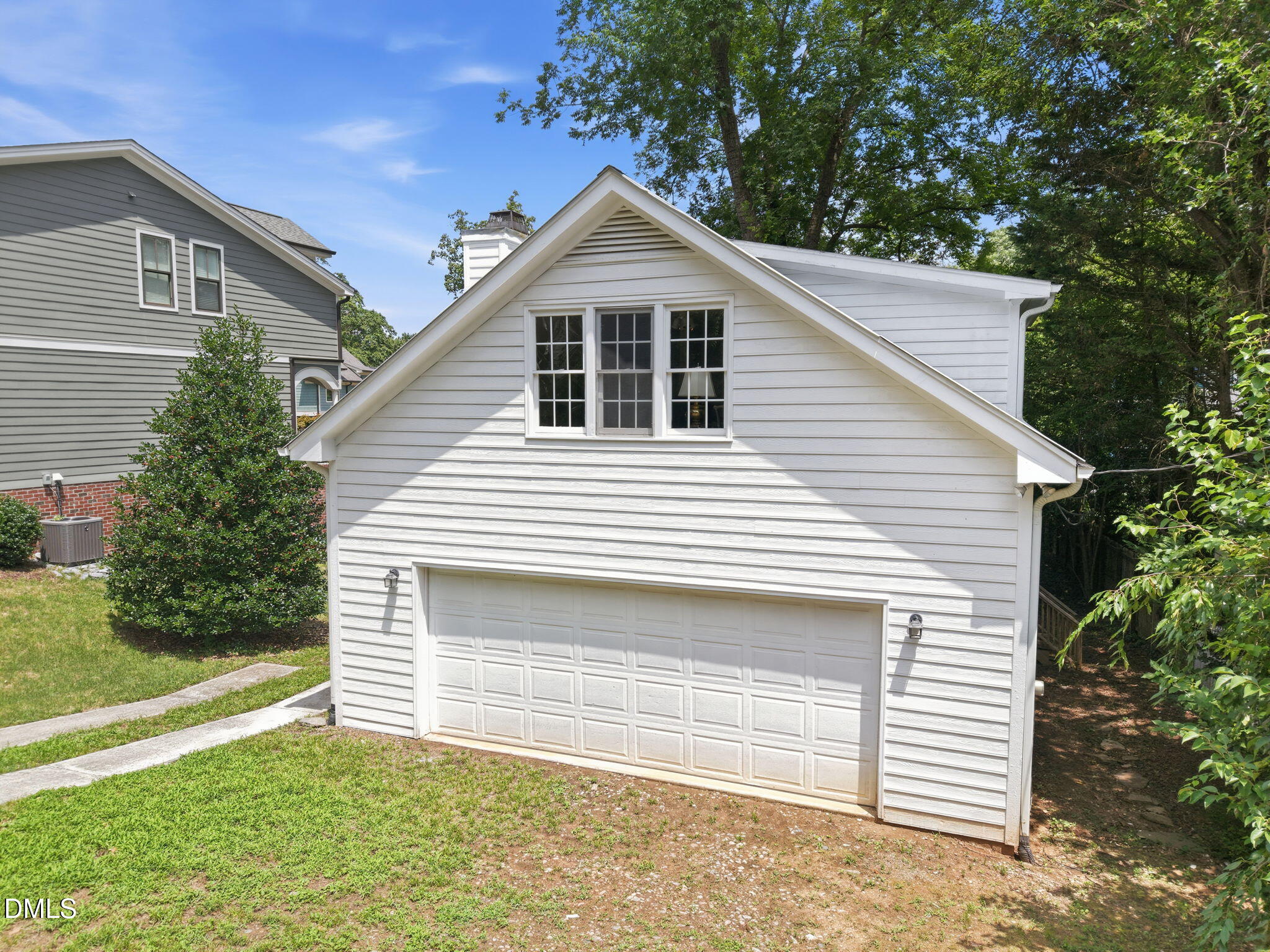 1305 Filmore Street Property Photo 12