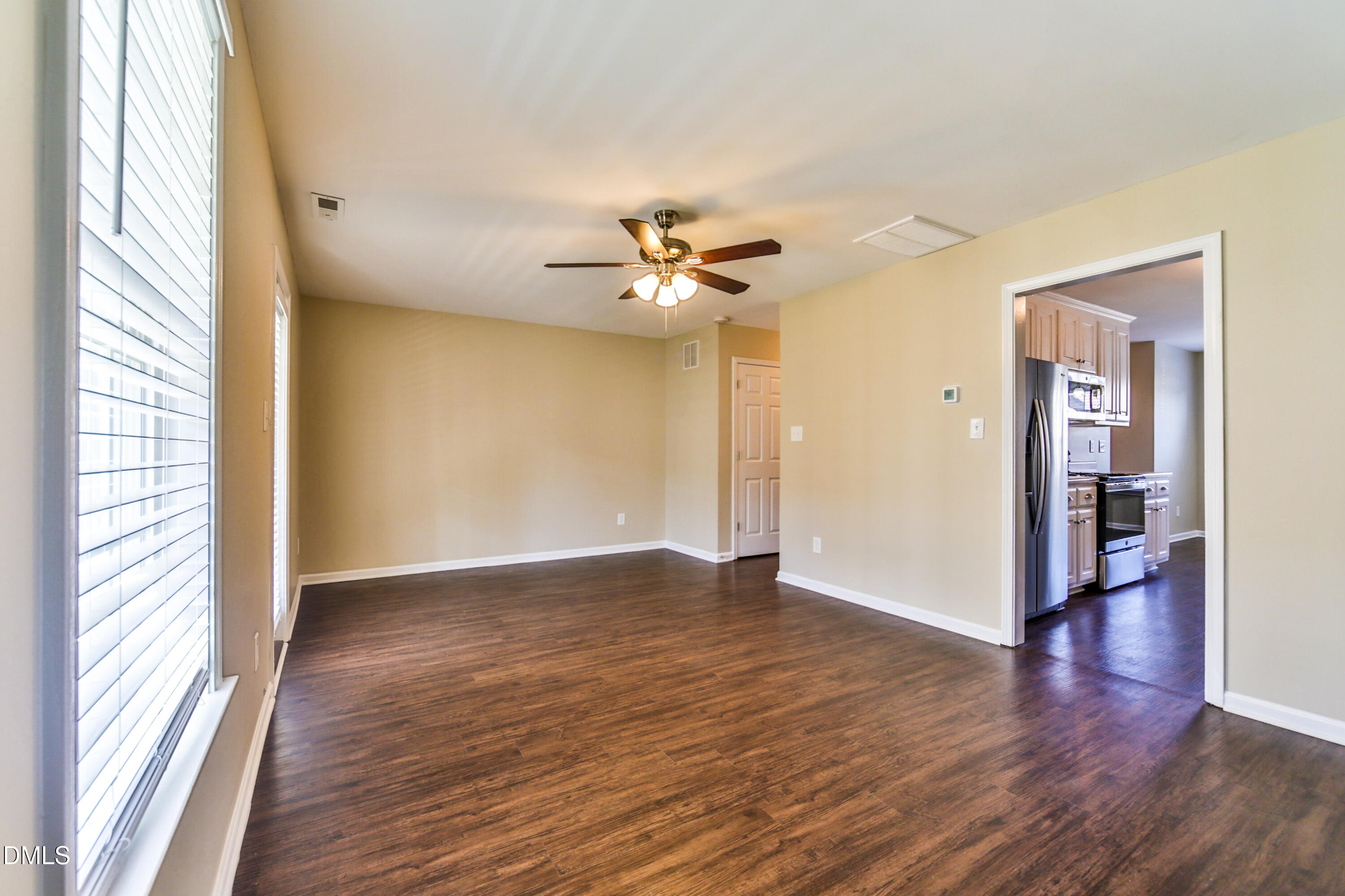 304 Whitehall Court Property Photo 16
