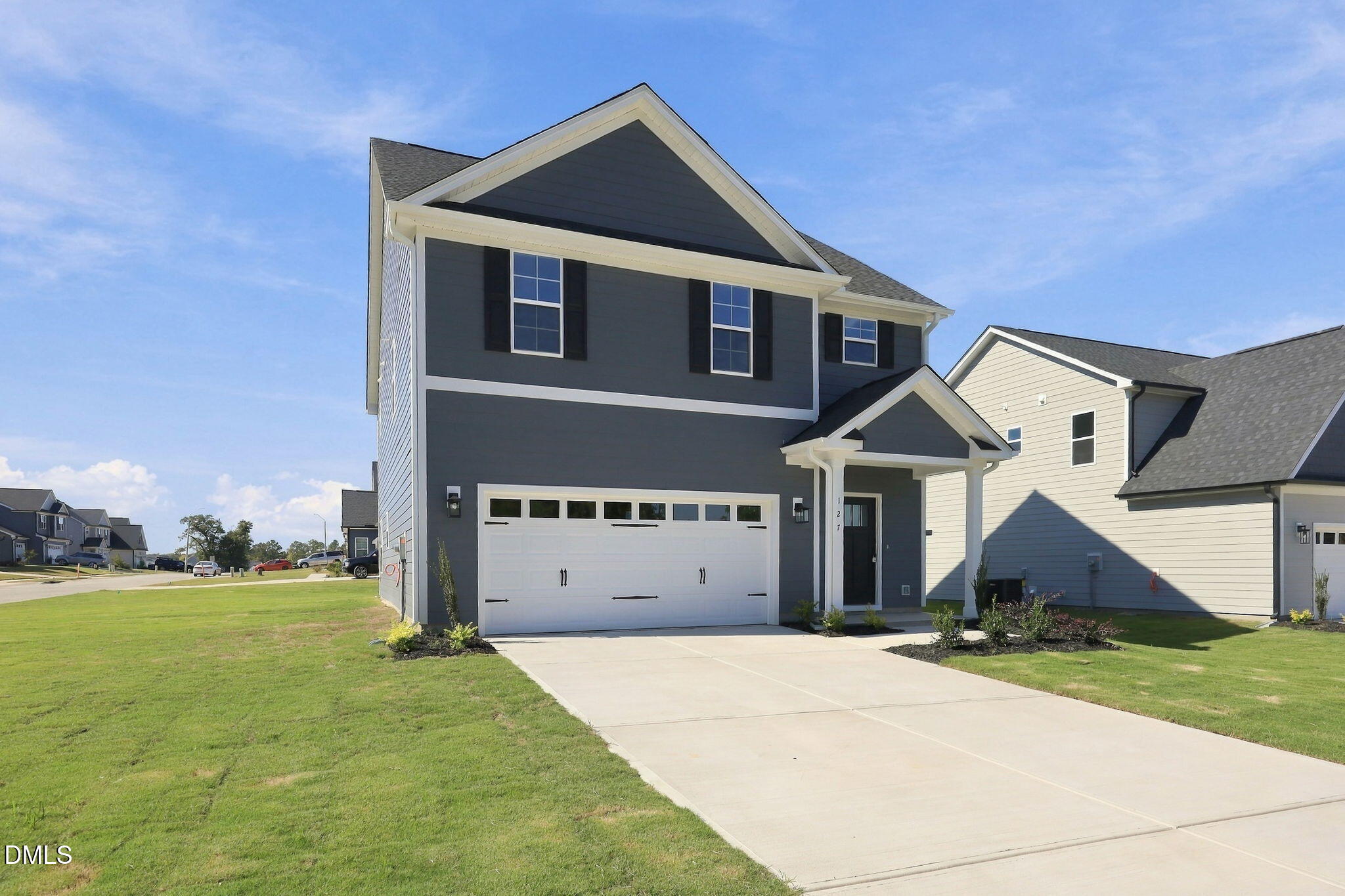 127 Grinnell Loop Property Photo 3
