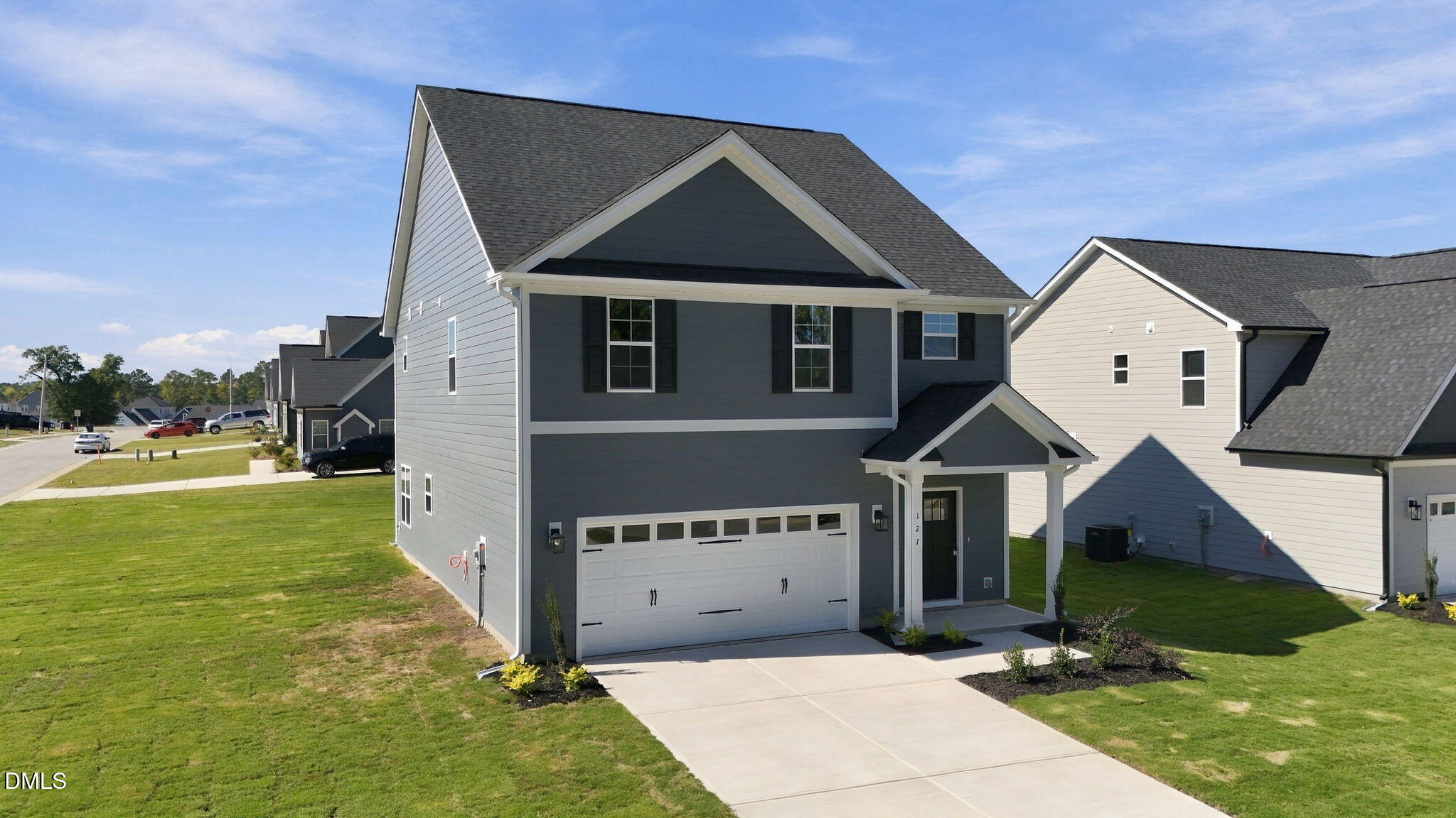 127 Grinnell Loop Property Photo 5