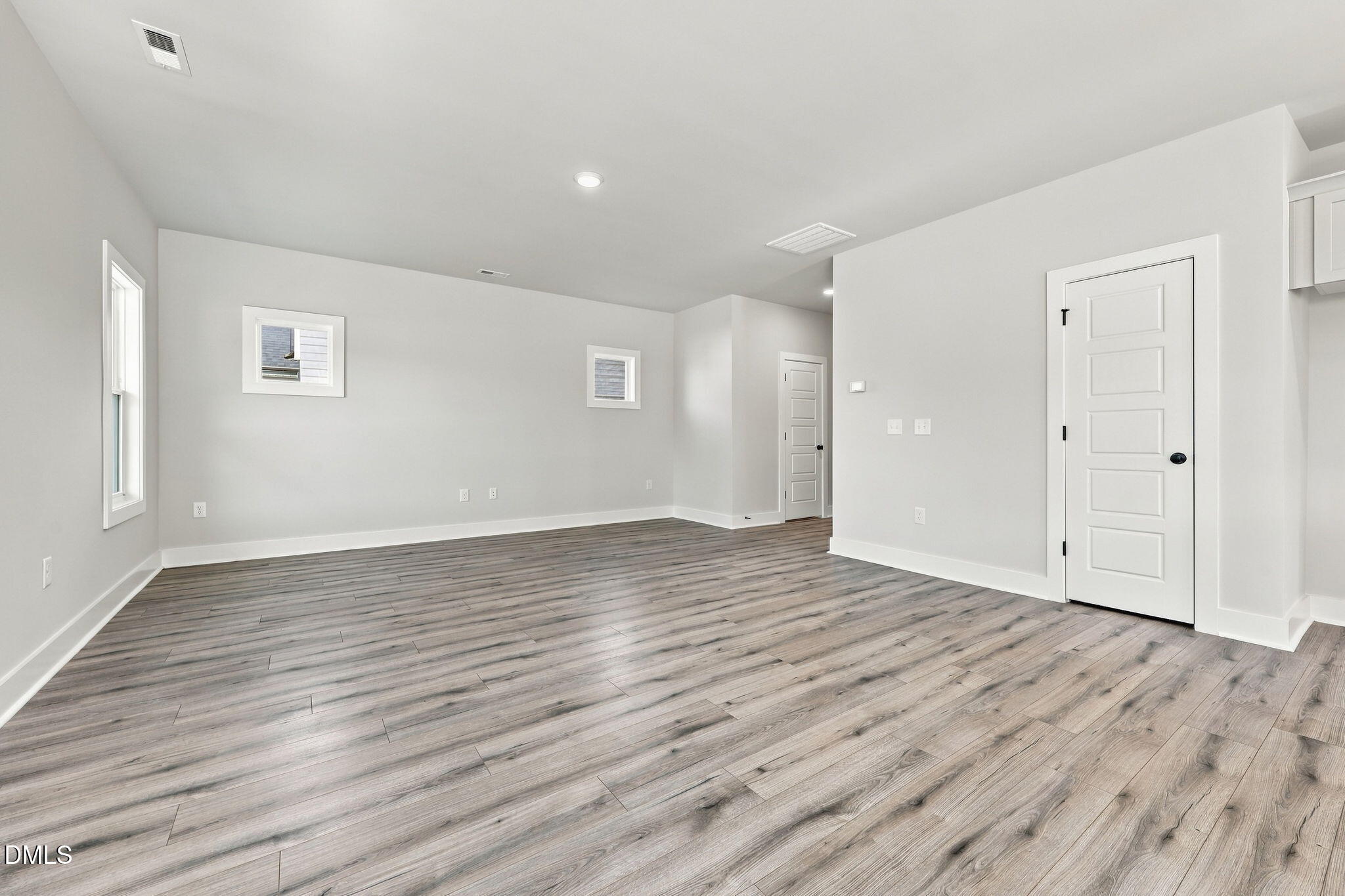 127 Grinnell Loop Property Photo 12