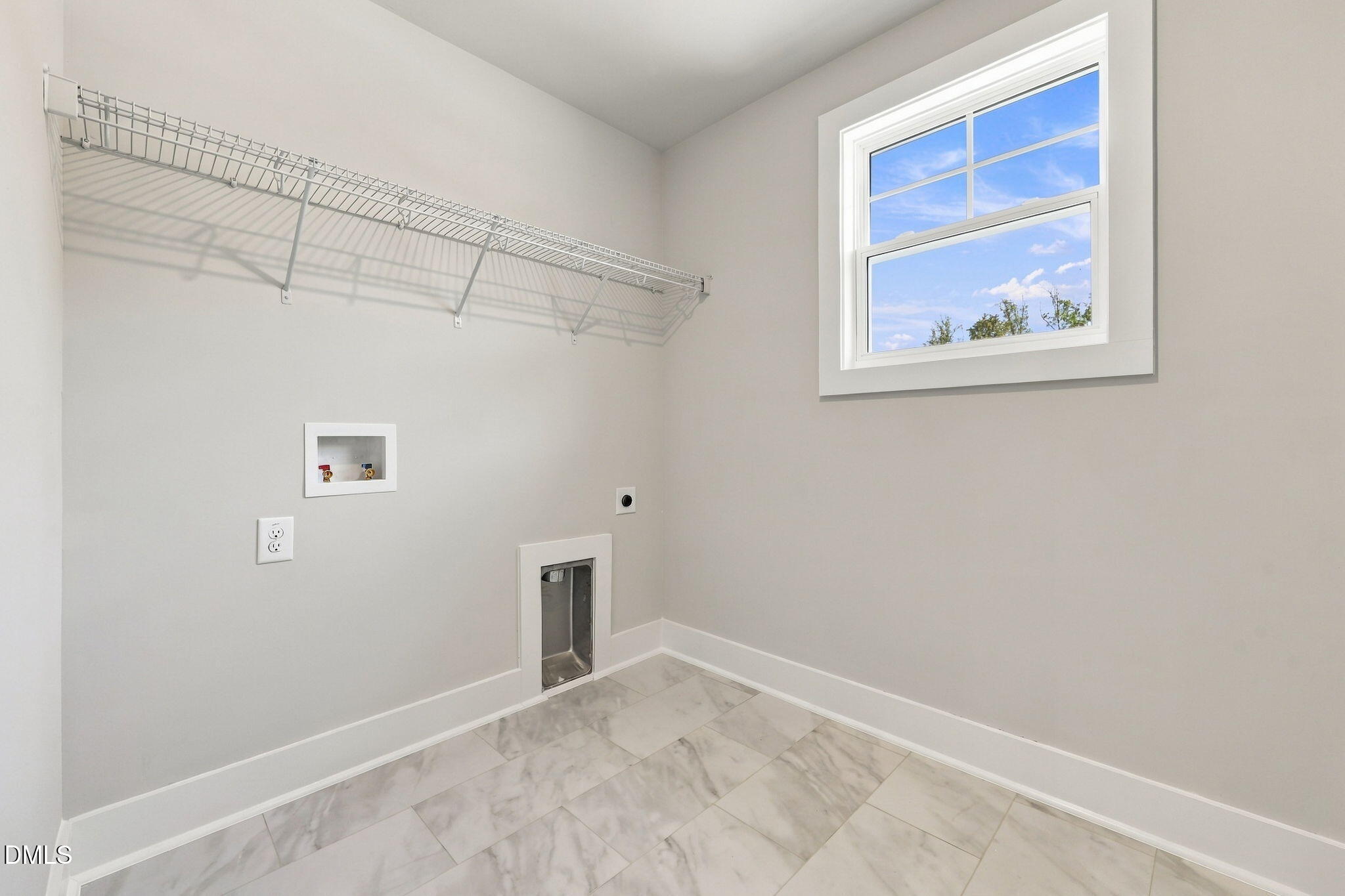 127 Grinnell Loop Property Photo 24