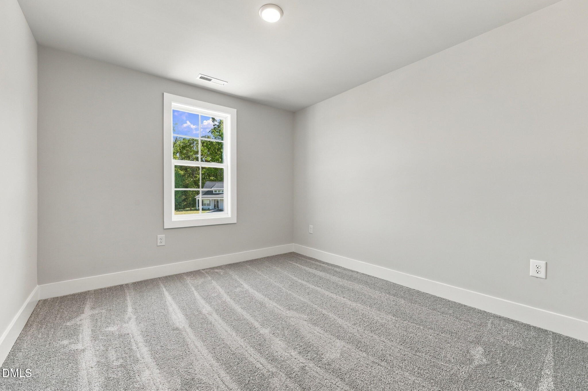 127 Grinnell Loop Property Photo 28