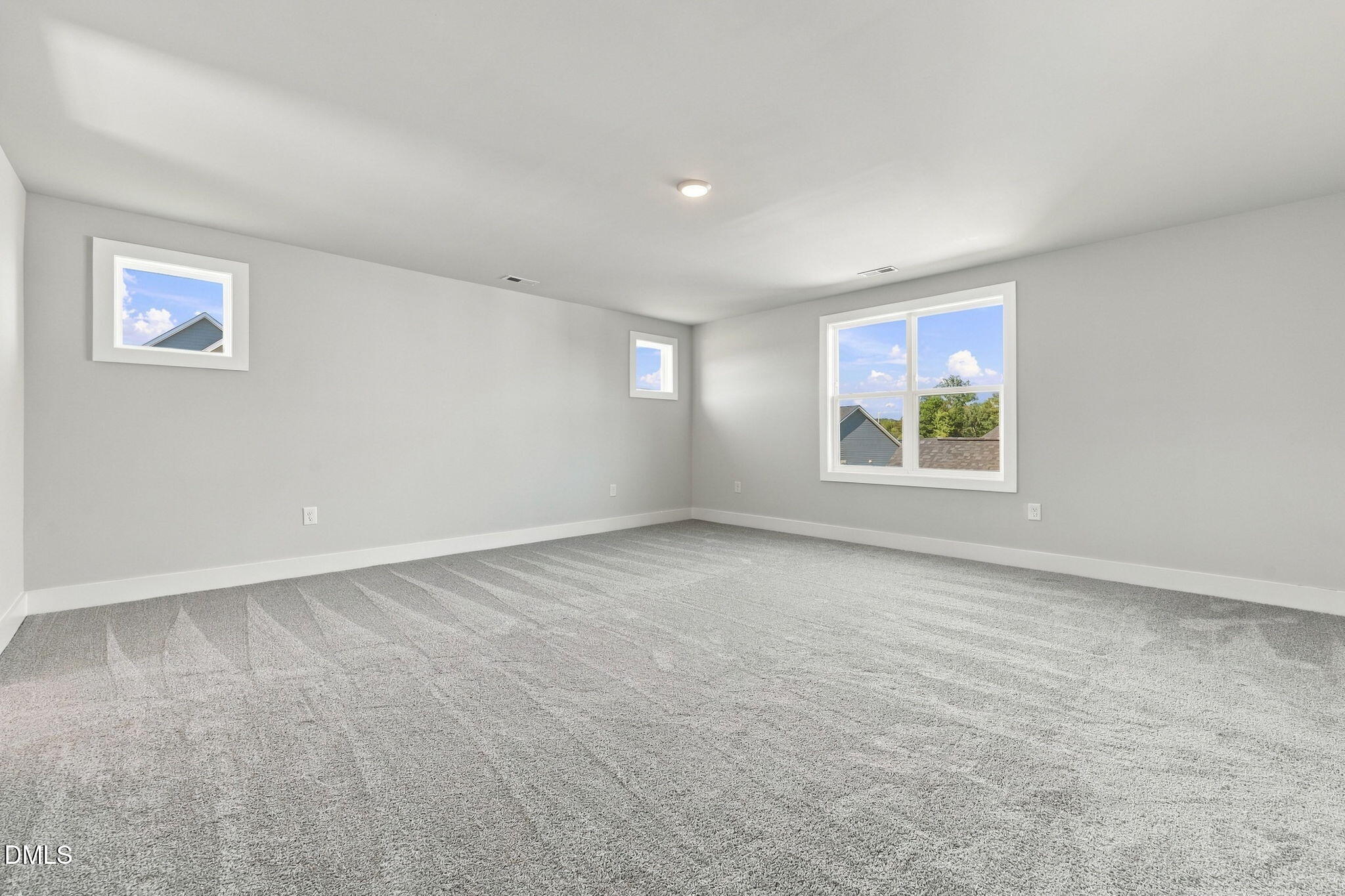 127 Grinnell Loop Property Photo 38