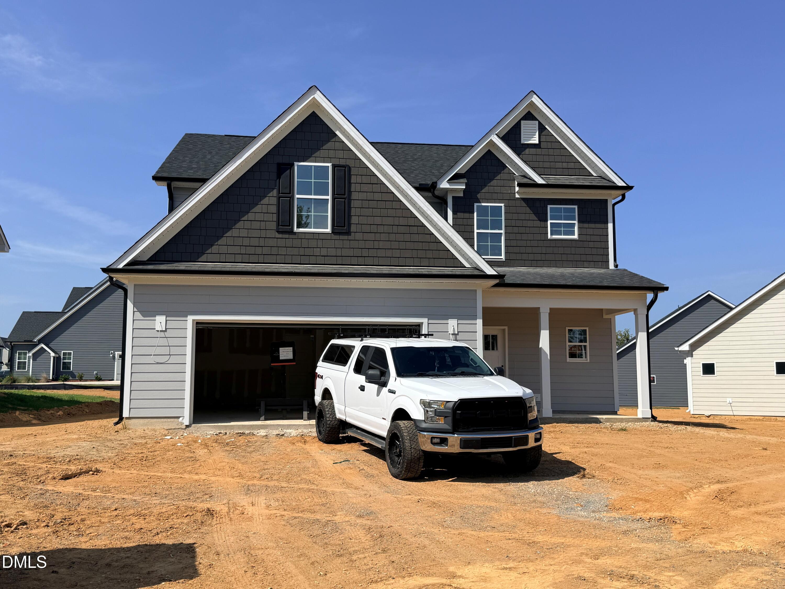 131 Grinnell Loop Property Photo 1