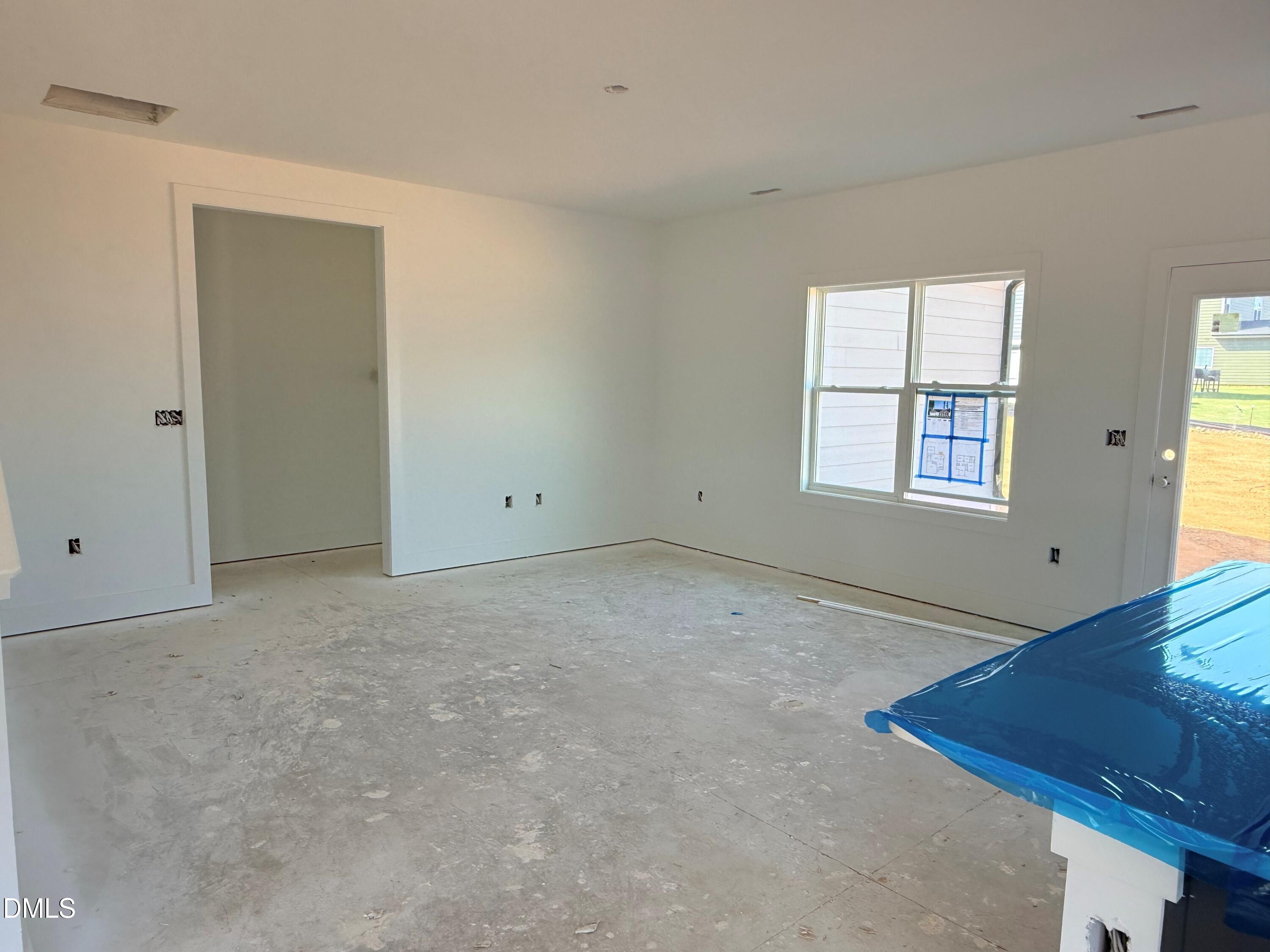 131 Grinnell Loop Property Photo 5