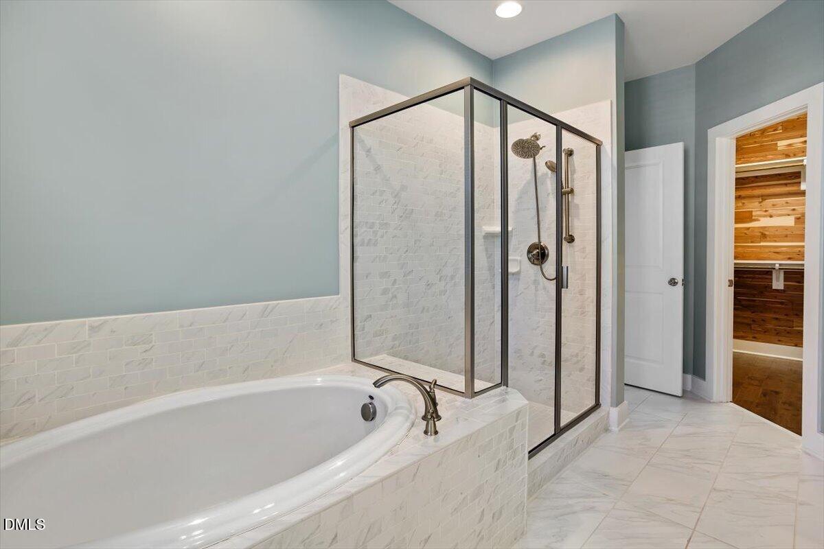 8029 Rosemont Parkway Property Photo 34