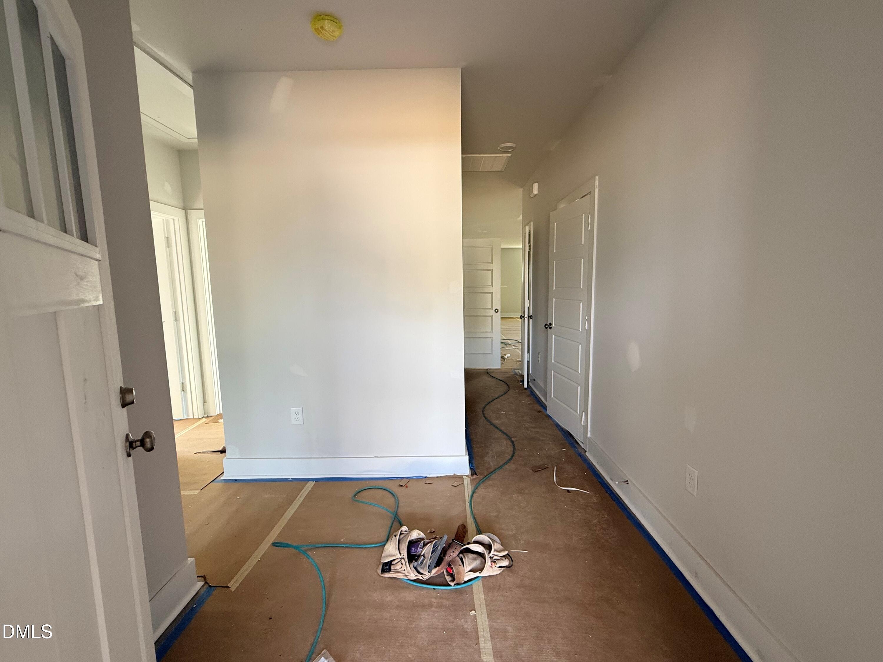 139 Grinnell Loop Property Photo 3