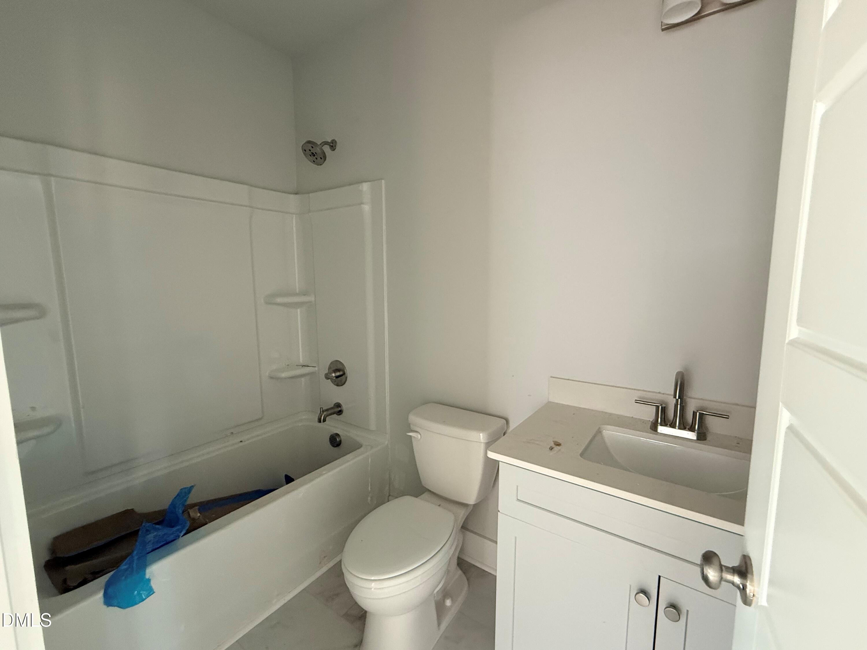 139 Grinnell Loop Property Photo 5