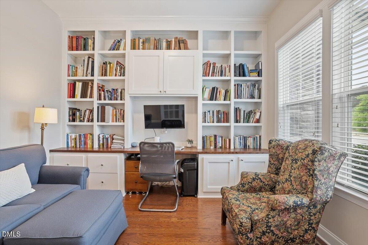 7504 Banksiana Way Property Photo 11