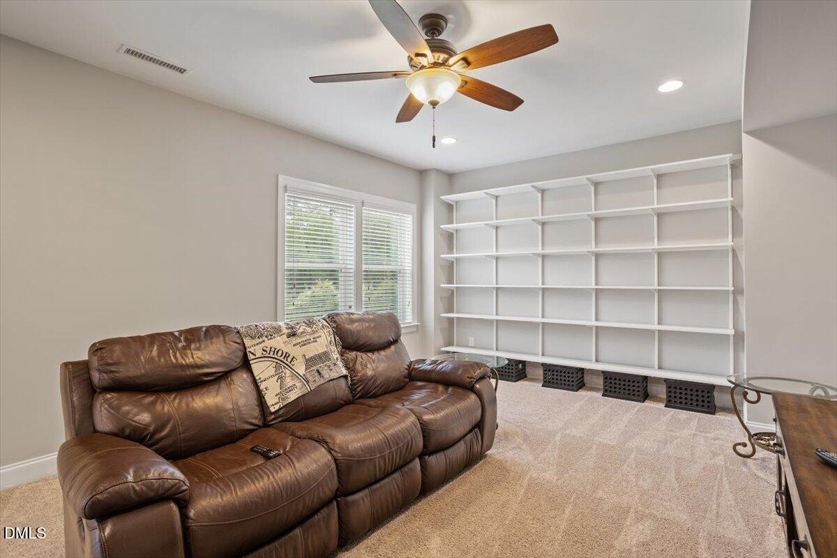 7504 Banksiana Way Property Photo 72