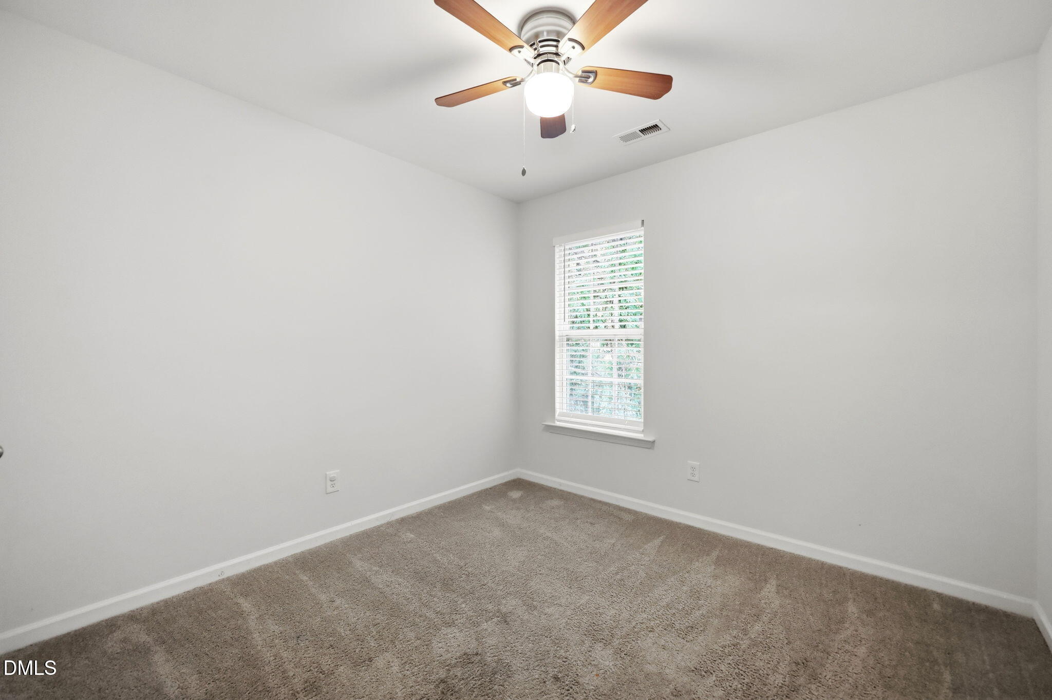 1423 Windycrest Court Property Photo 13