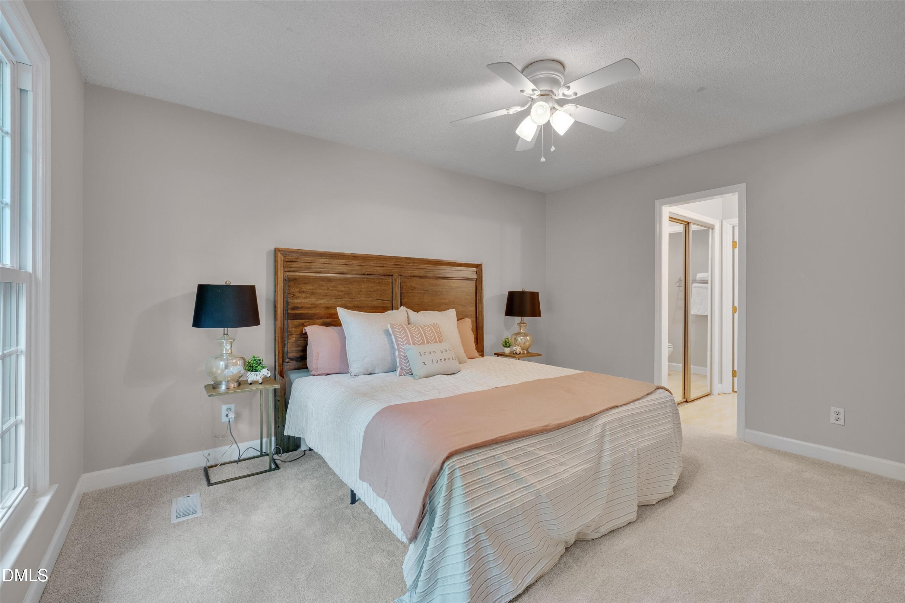 4600 Hamptonshire Drive Property Photo 16