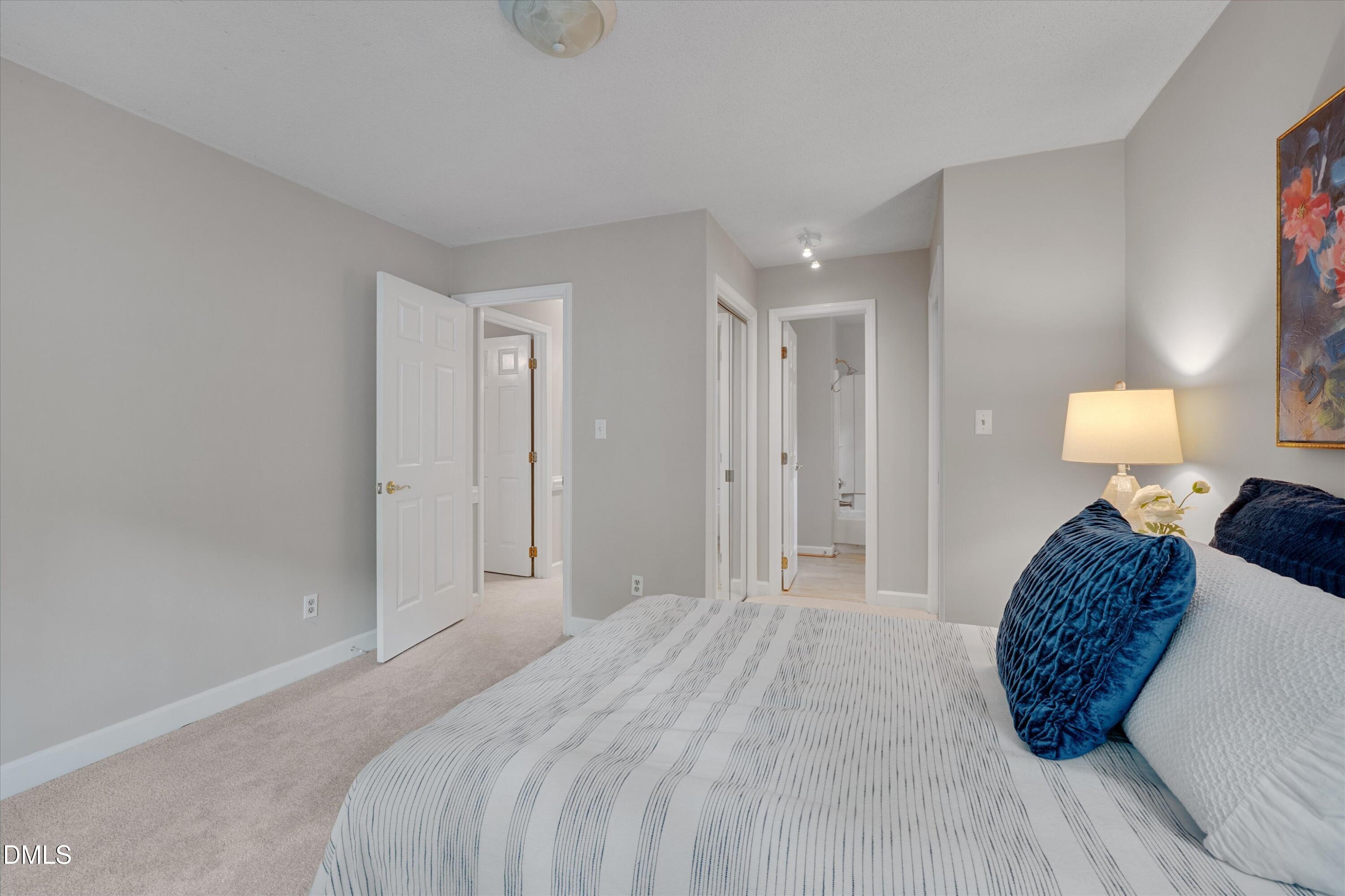 4600 Hamptonshire Drive Property Photo 22